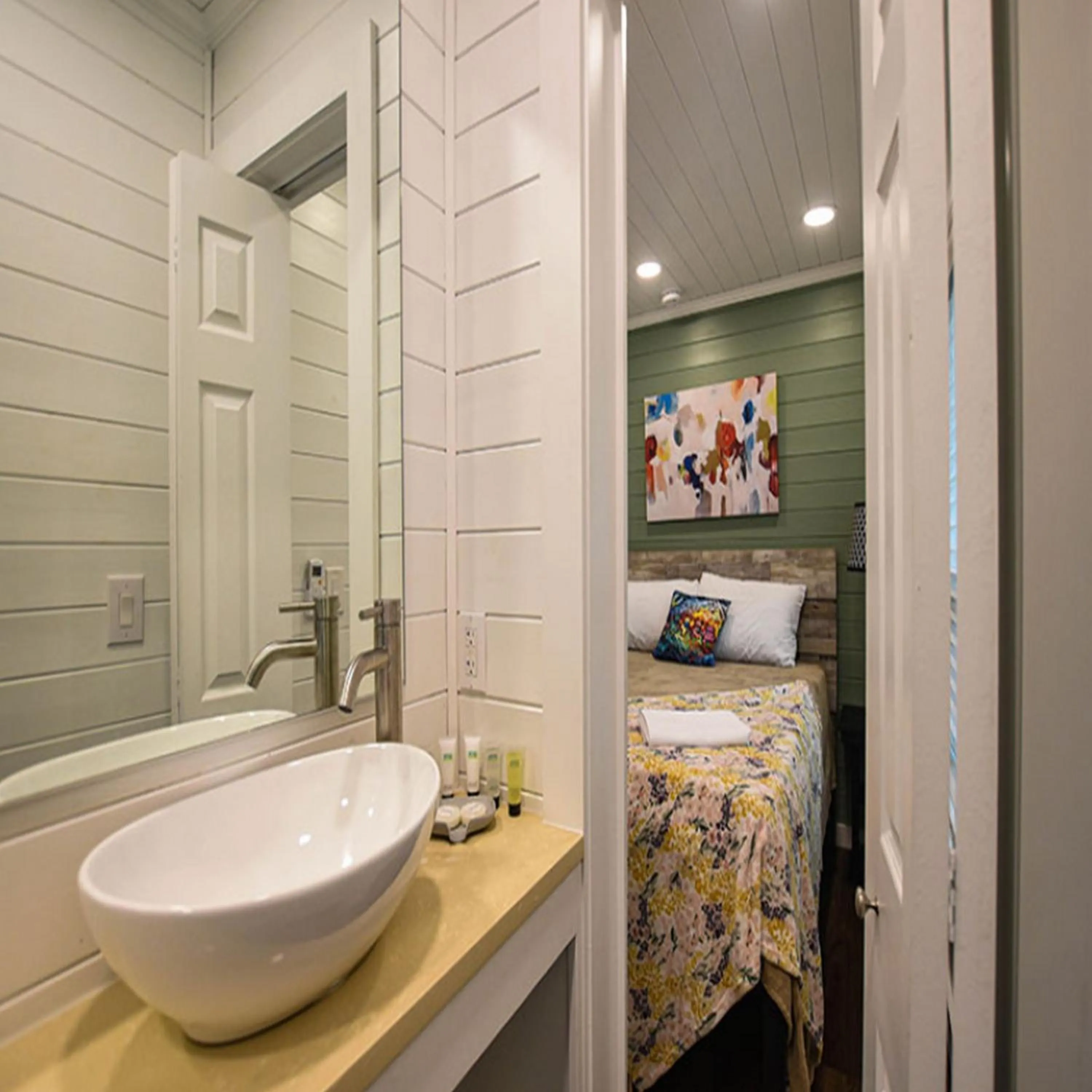 Shower in Camptel Poconos