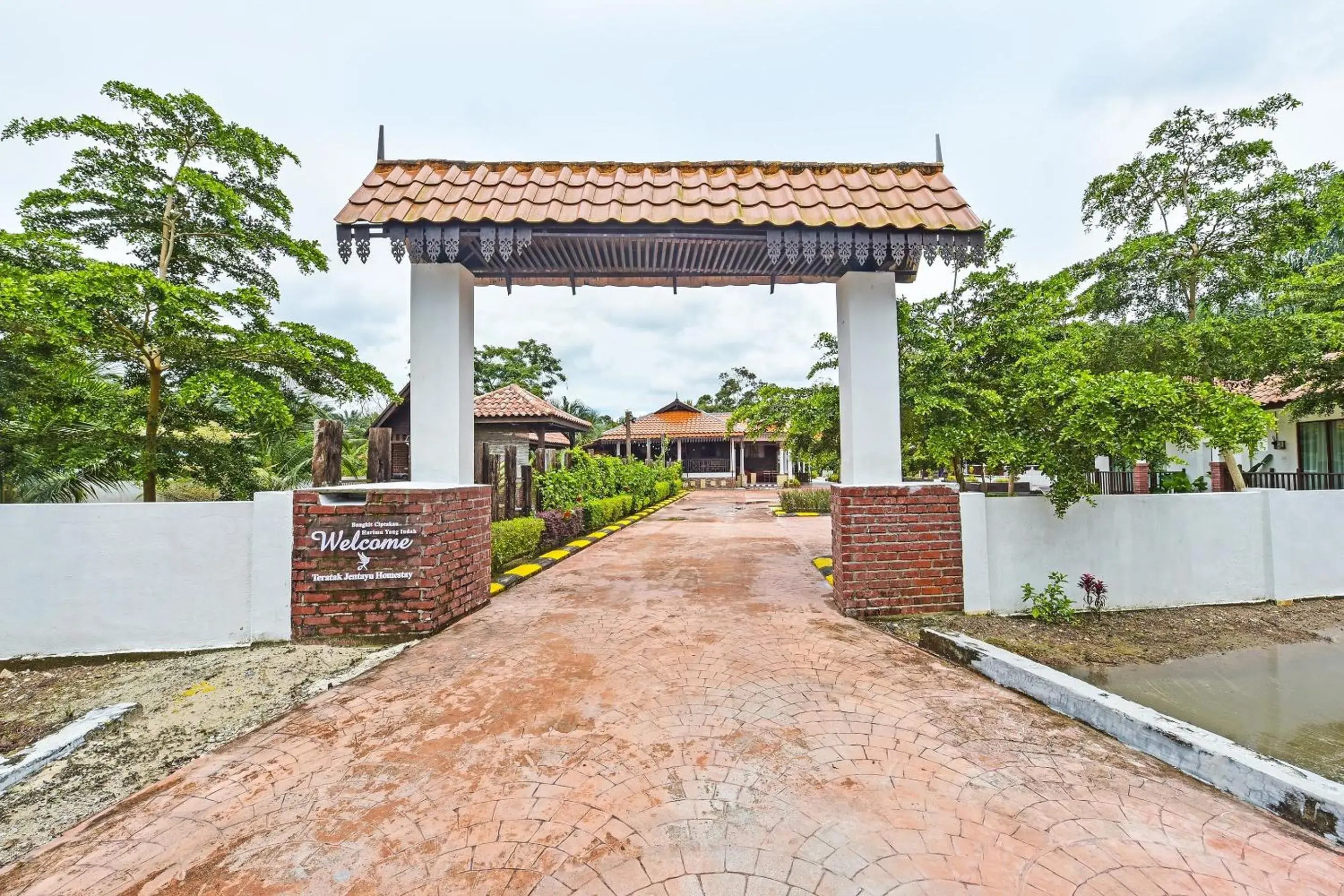 Facade/entrance in Hotel O Jentayu Homestay Pontian Facade/entrance in Hotel O Jentayu Homestay Pontian