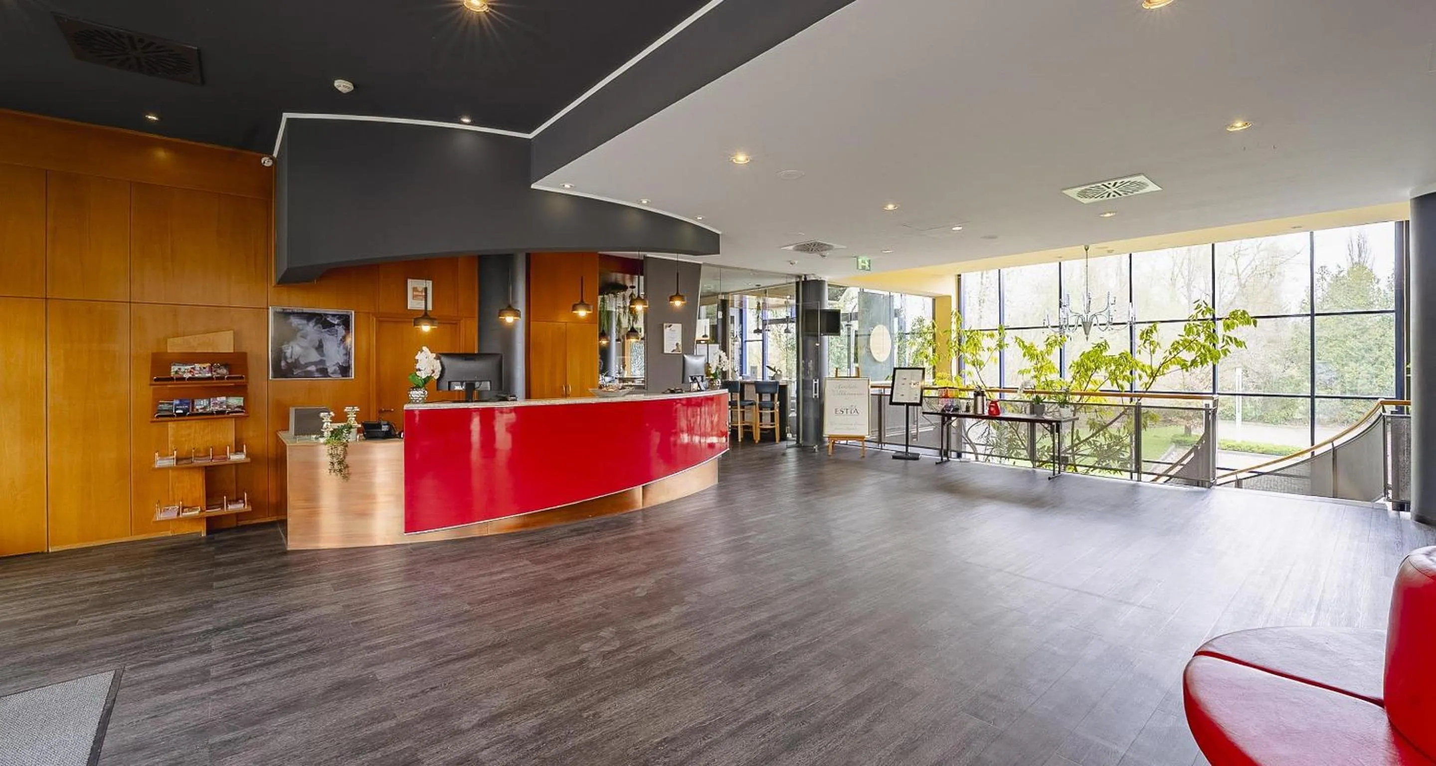 Lobby or reception in Best Western Plaza Hotel Zwickau