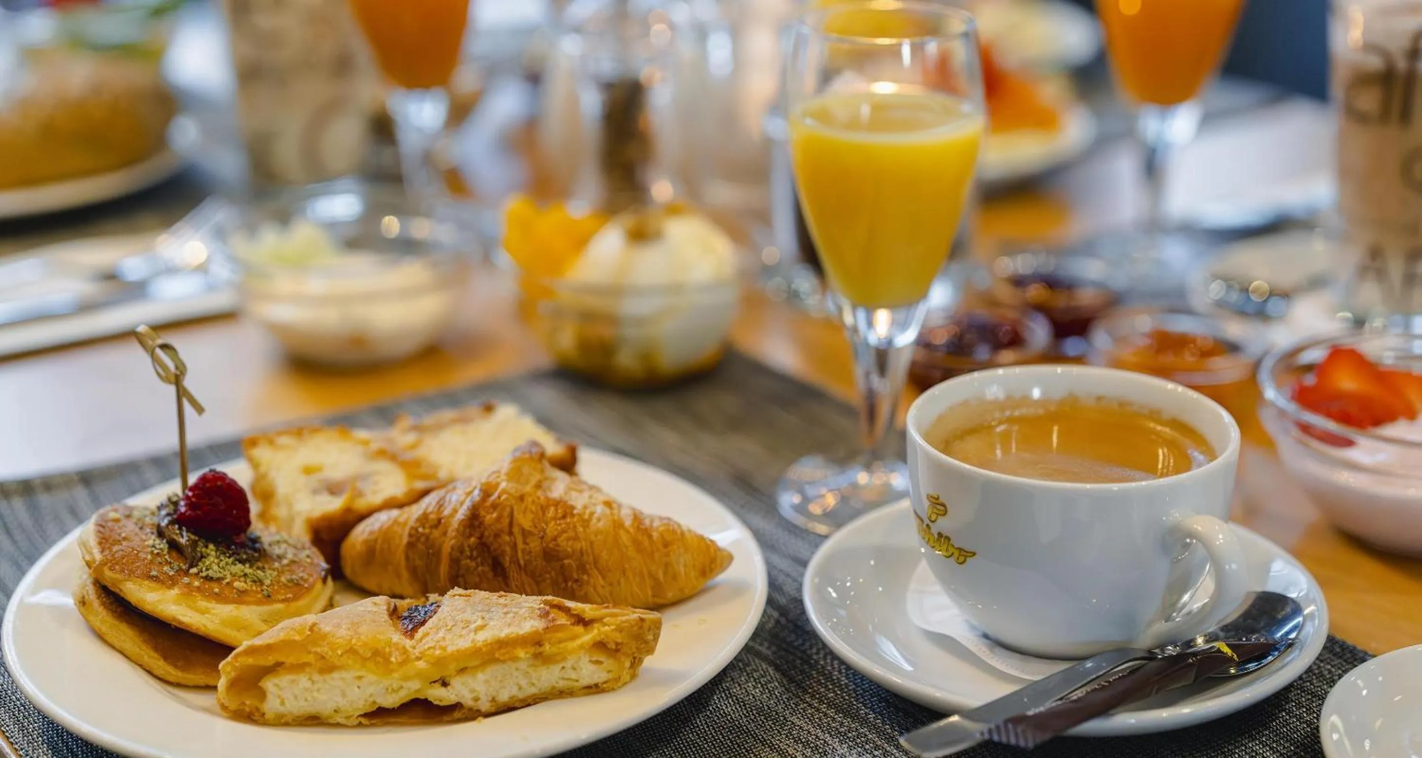 Breakfast in Best Western Plaza Hotel Zwickau