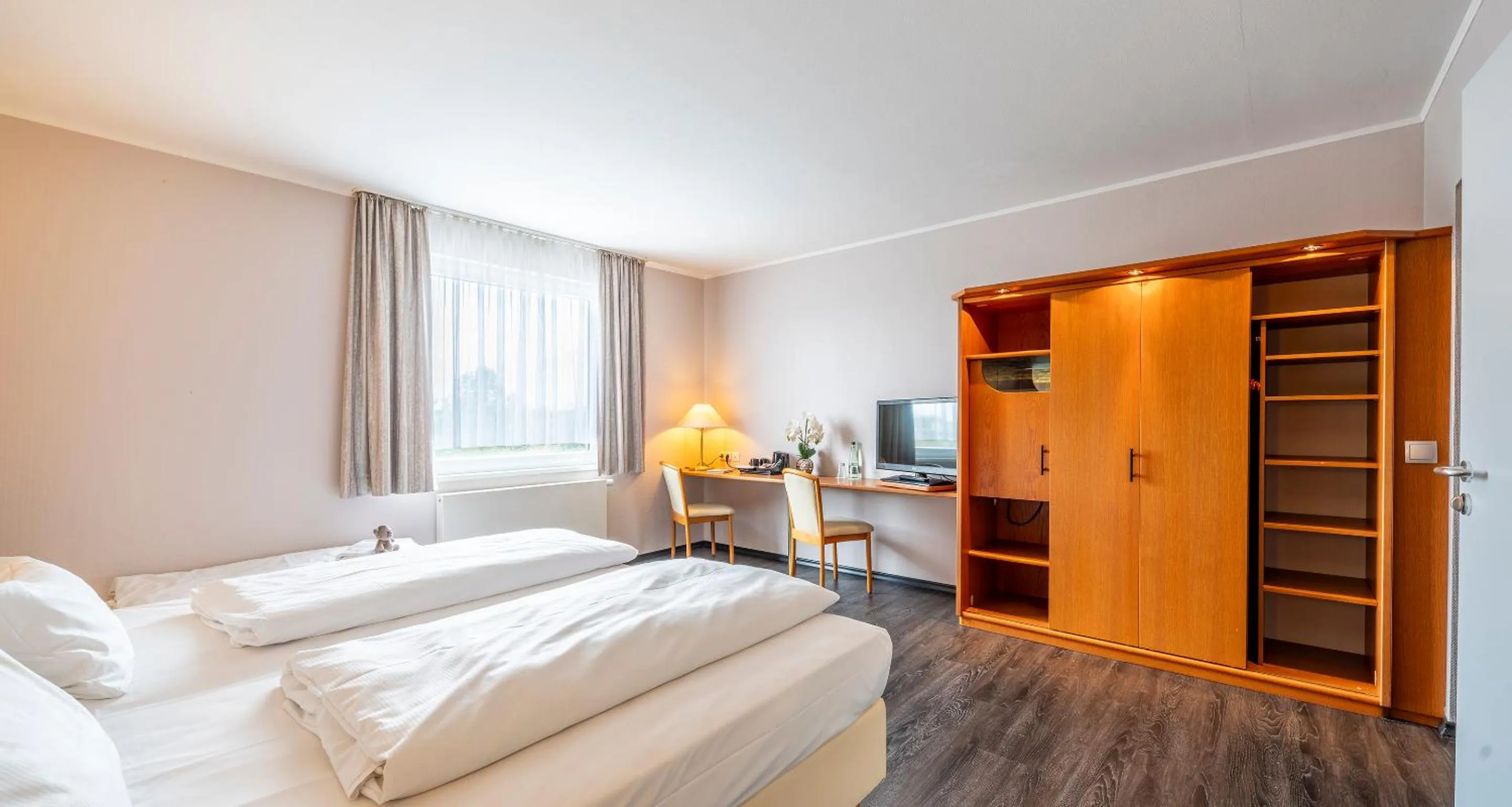 Bed in Best Western Plaza Hotel Zwickau