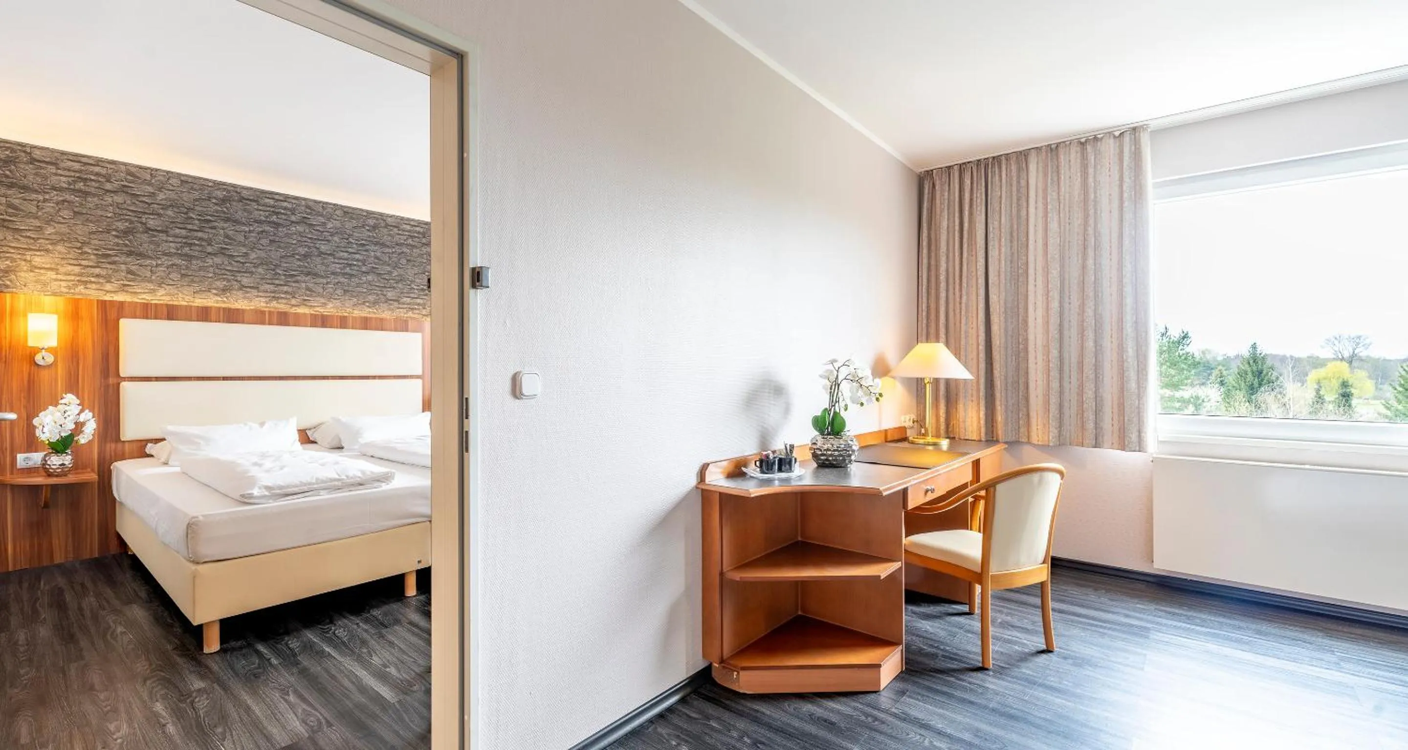 Photo of the whole room, Bed in Best Western Plaza Hotel Zwickau