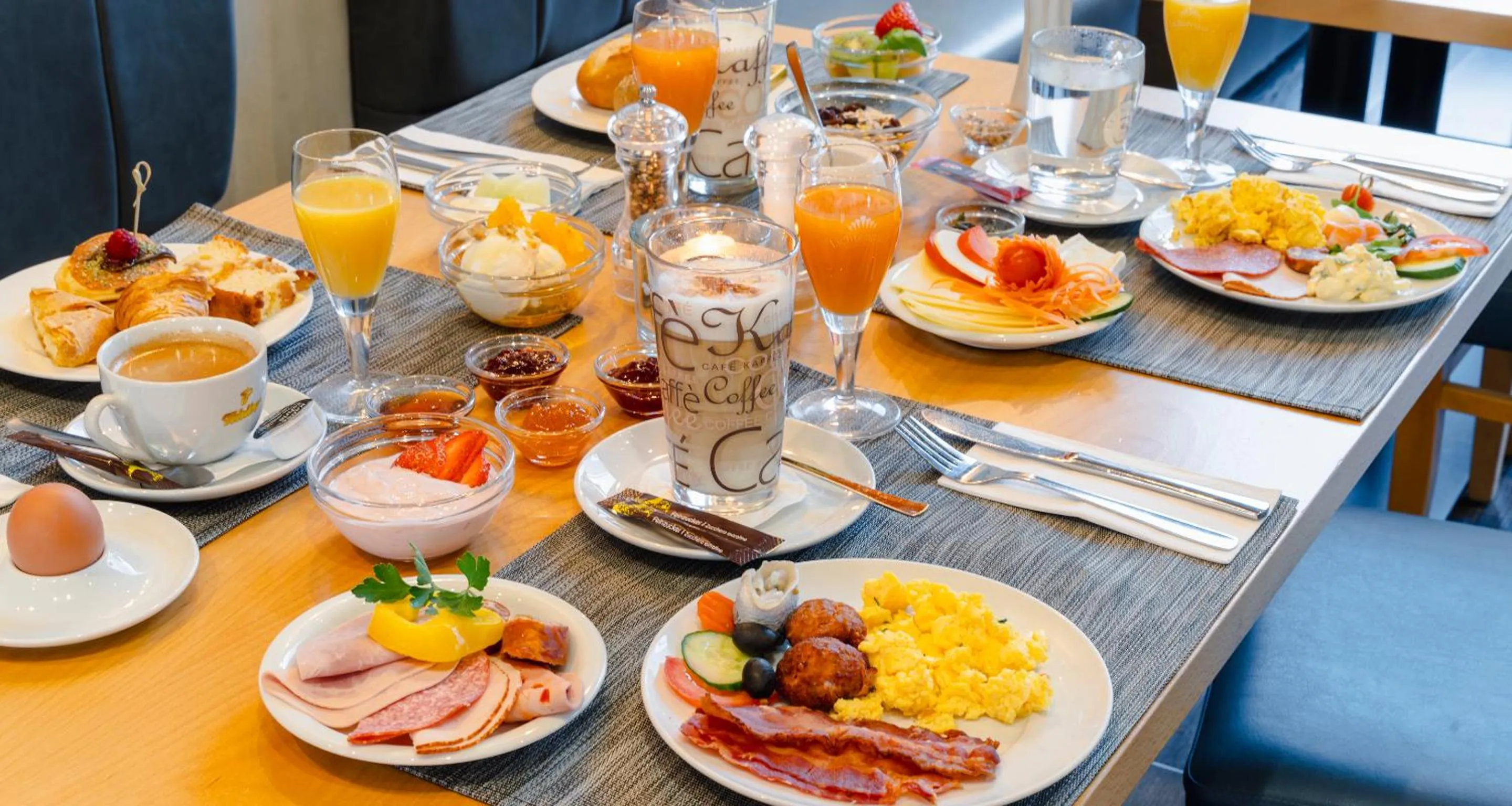 Breakfast in Best Western Plaza Hotel Zwickau