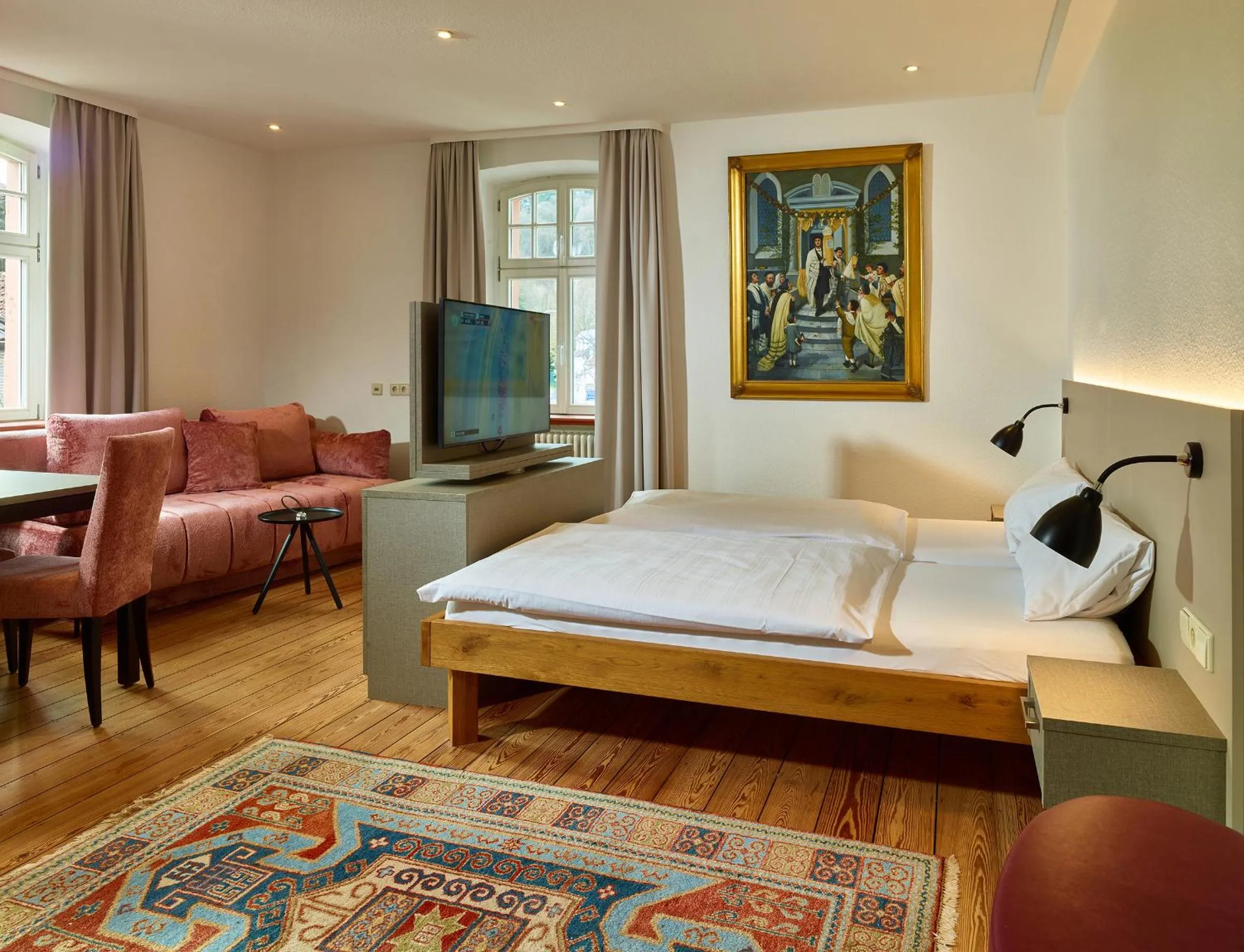 Living room, Bed in Hotel & Restaurant Burgschänke