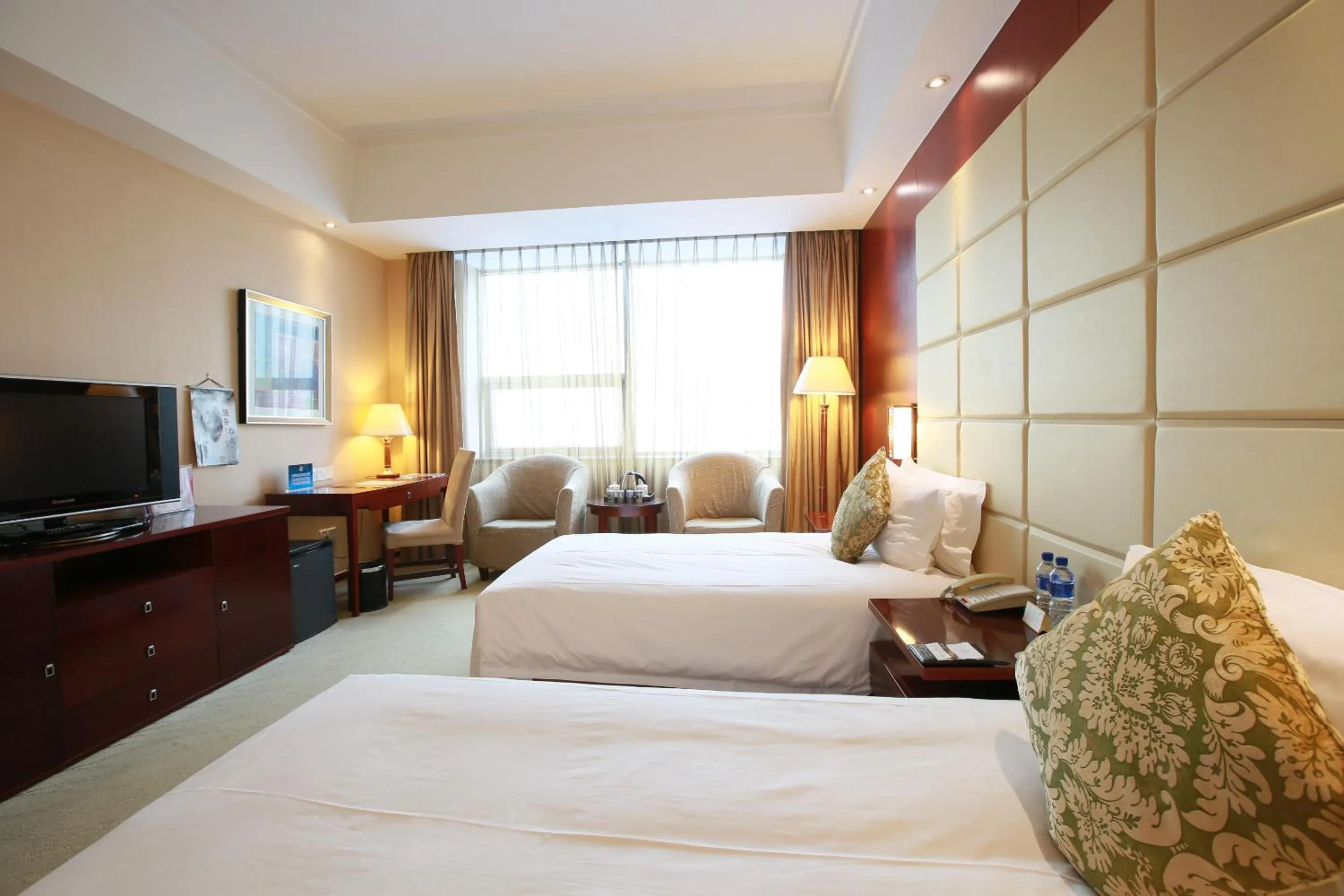 Day, Bed in Beijing Jingyi Hotel
