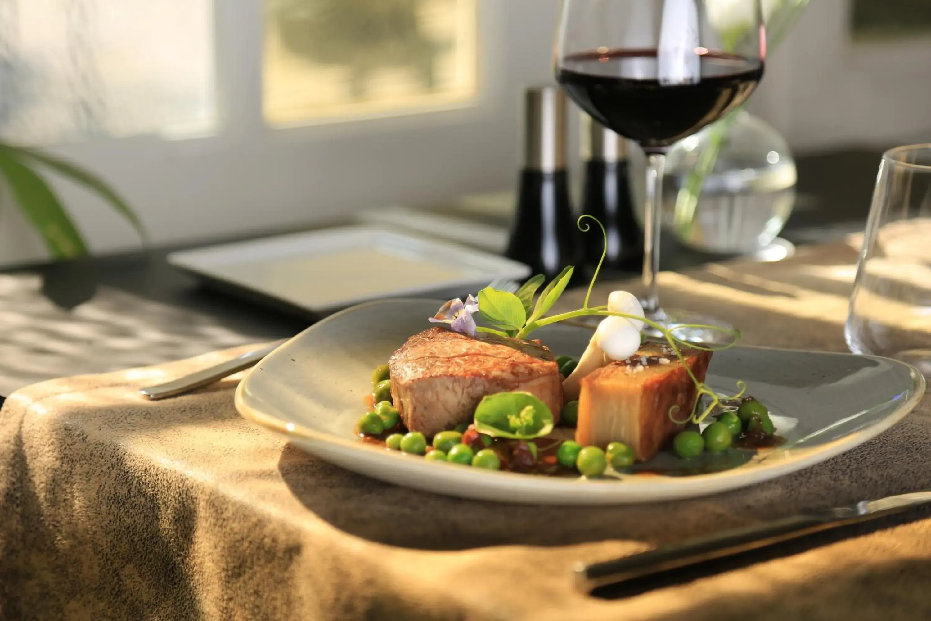 Dinner in Hotel Le Lion D'Or et Restaurant La Table Du Lion Dinner in Hotel Le Lion D'Or et Restaurant La Table Du Lion