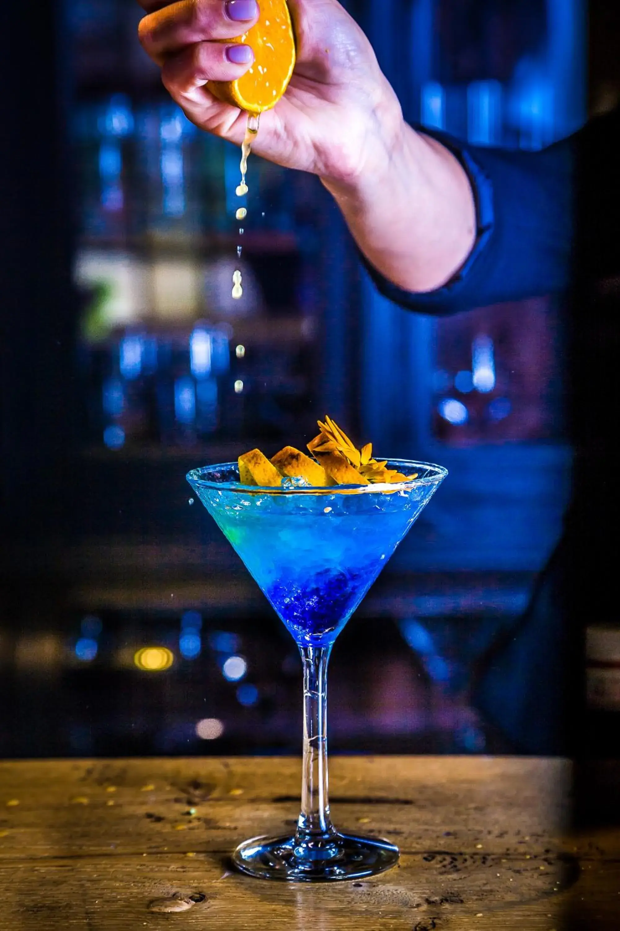 Lounge or bar in Hotel Le Lion D'Or et Restaurant La Table Du Lion Lounge or bar in Hotel Le Lion D'Or et Restaurant La Table Du Lion