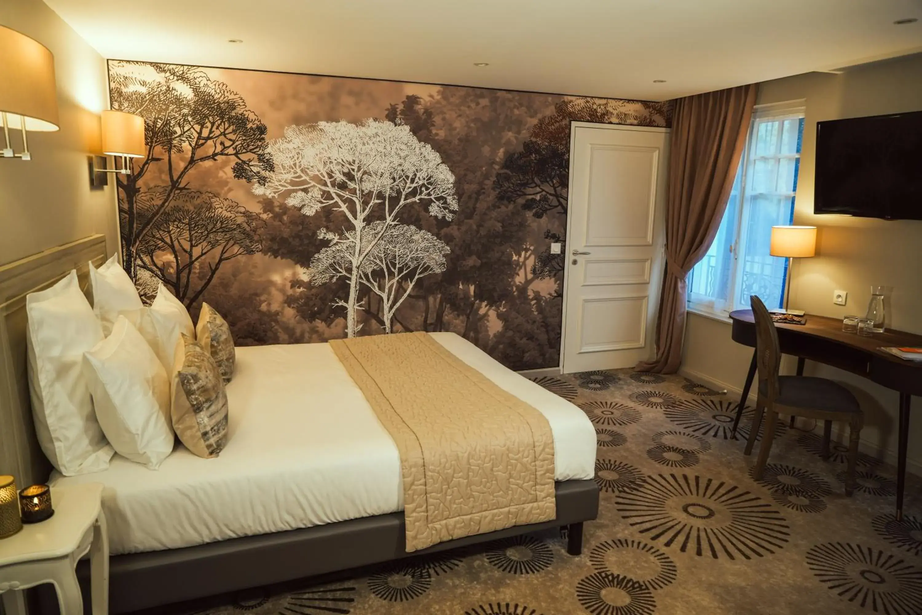 Family, Bed in Hotel Le Lion D'Or et Restaurant La Table Du Lion Family, Bed in Hotel Le Lion D'Or et Restaurant La Table Du Lion