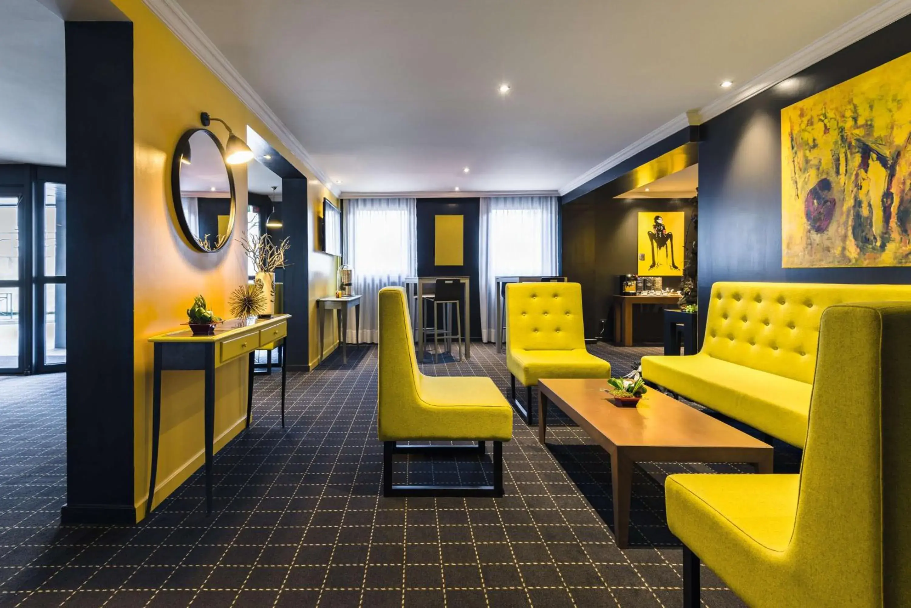 Lobby or reception in Best Western Hotel Atrium Valence Lobby or reception in Best Western Hotel Atrium Valence