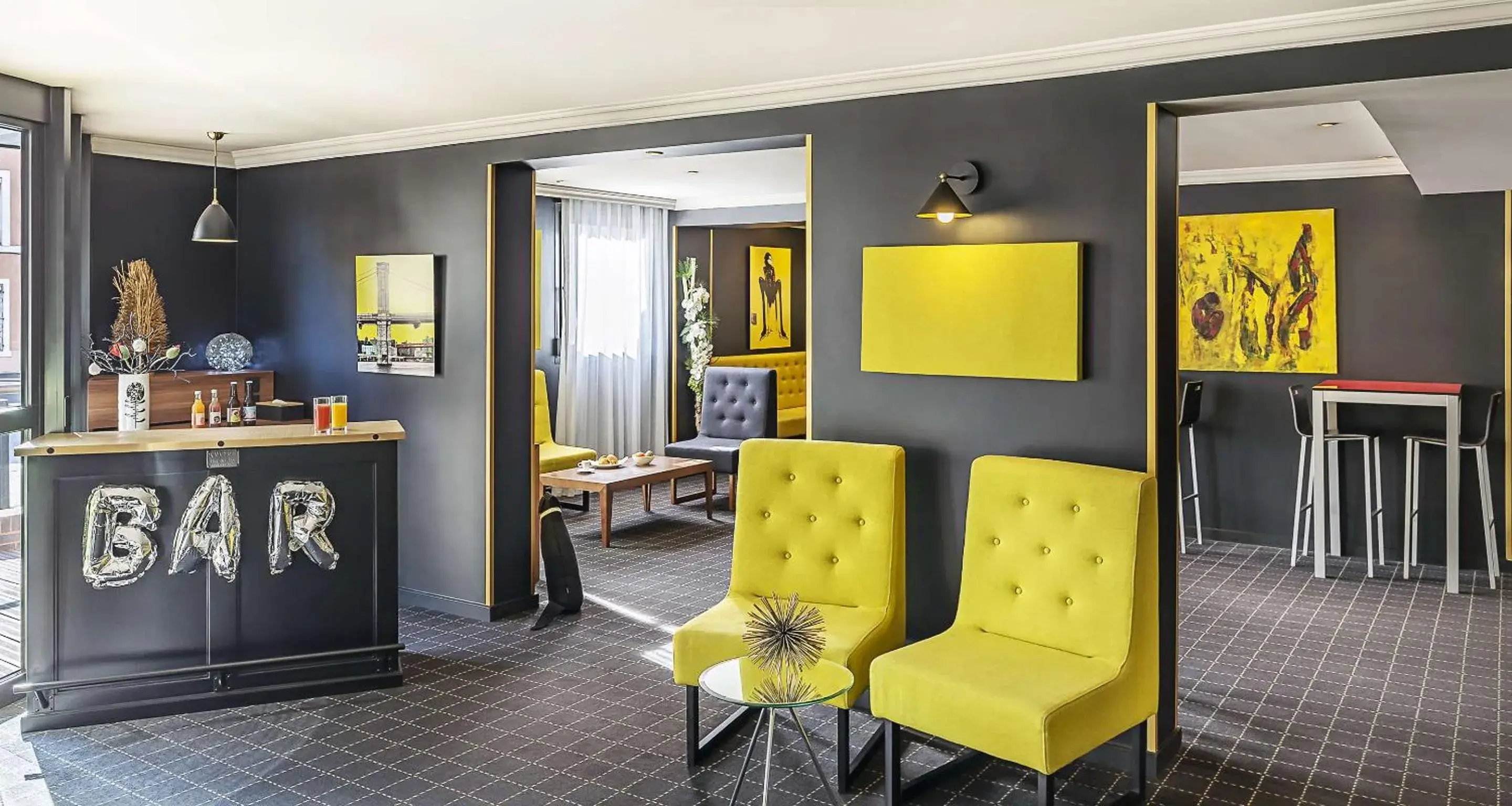 Lobby or reception in Best Western Hotel Atrium Valence Lobby or reception in Best Western Hotel Atrium Valence