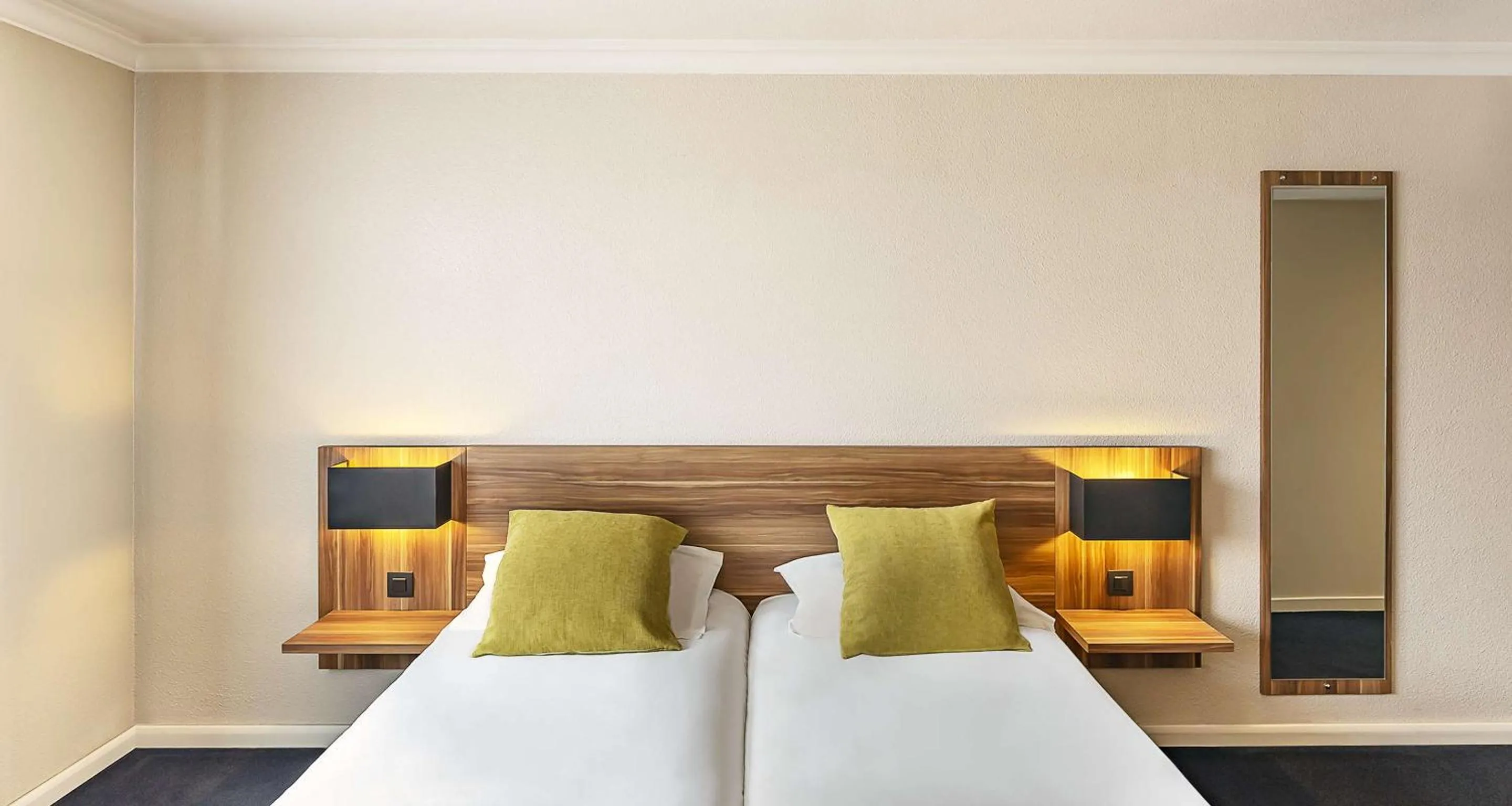 Bedroom, Bed in Best Western Hotel Atrium Valence