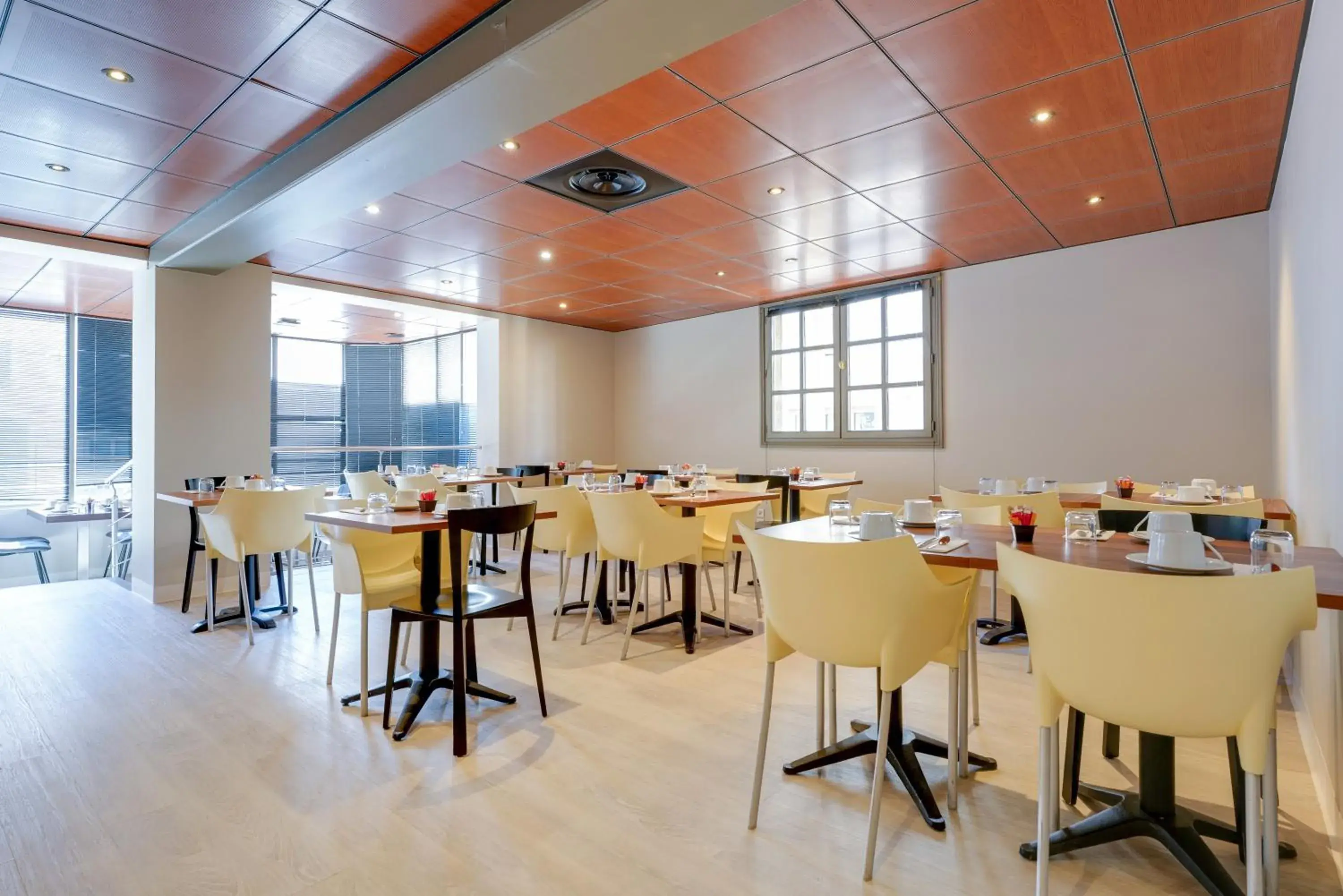 Breakfast in Best Western Hotel Atrium Valence Breakfast in Best Western Hotel Atrium Valence