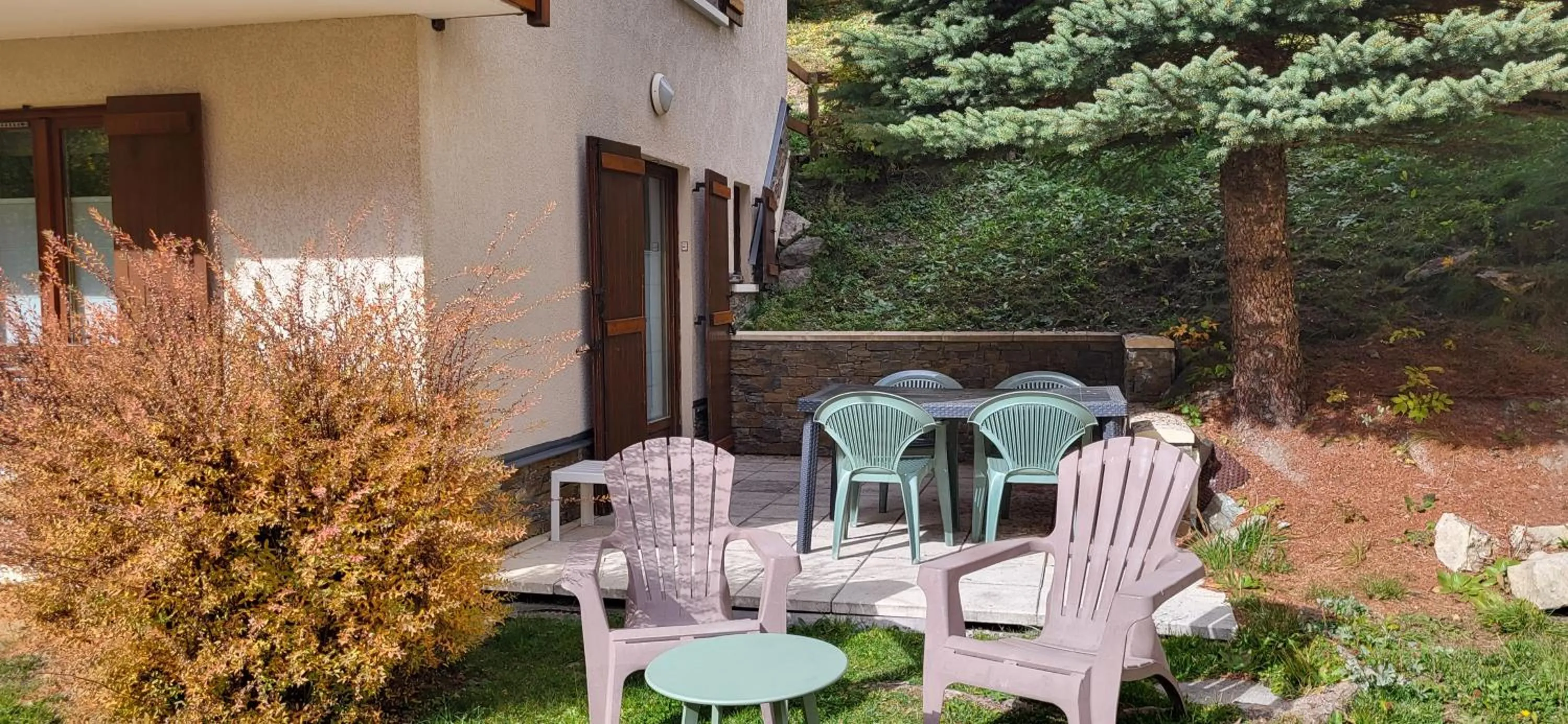 Patio in Panoramic Village - Locations vue Glaciers - Chez Philippe