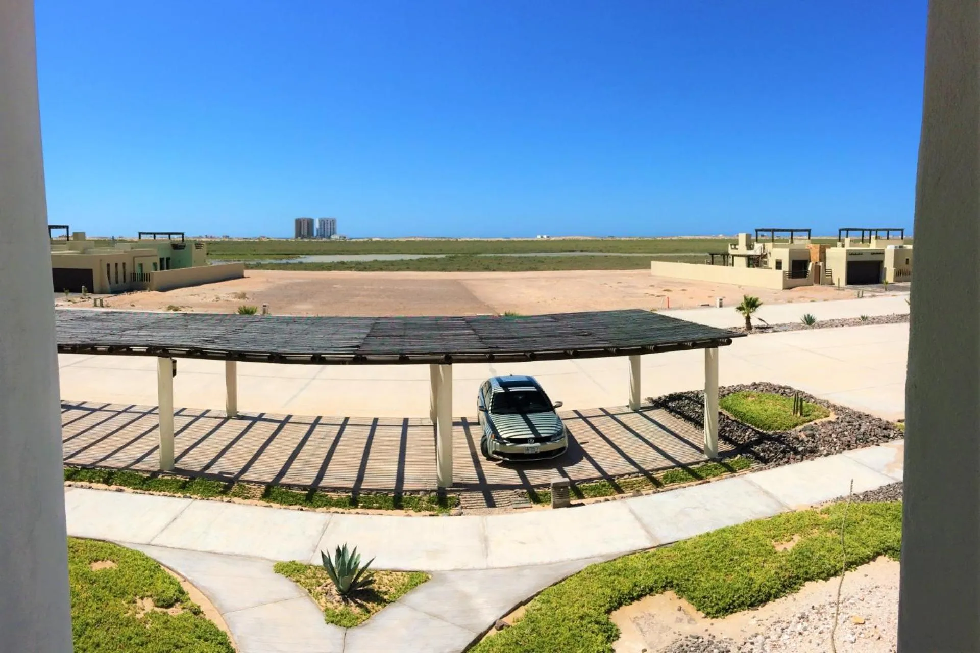 Parking in Mayan Lakes 14-203 by Kivoya