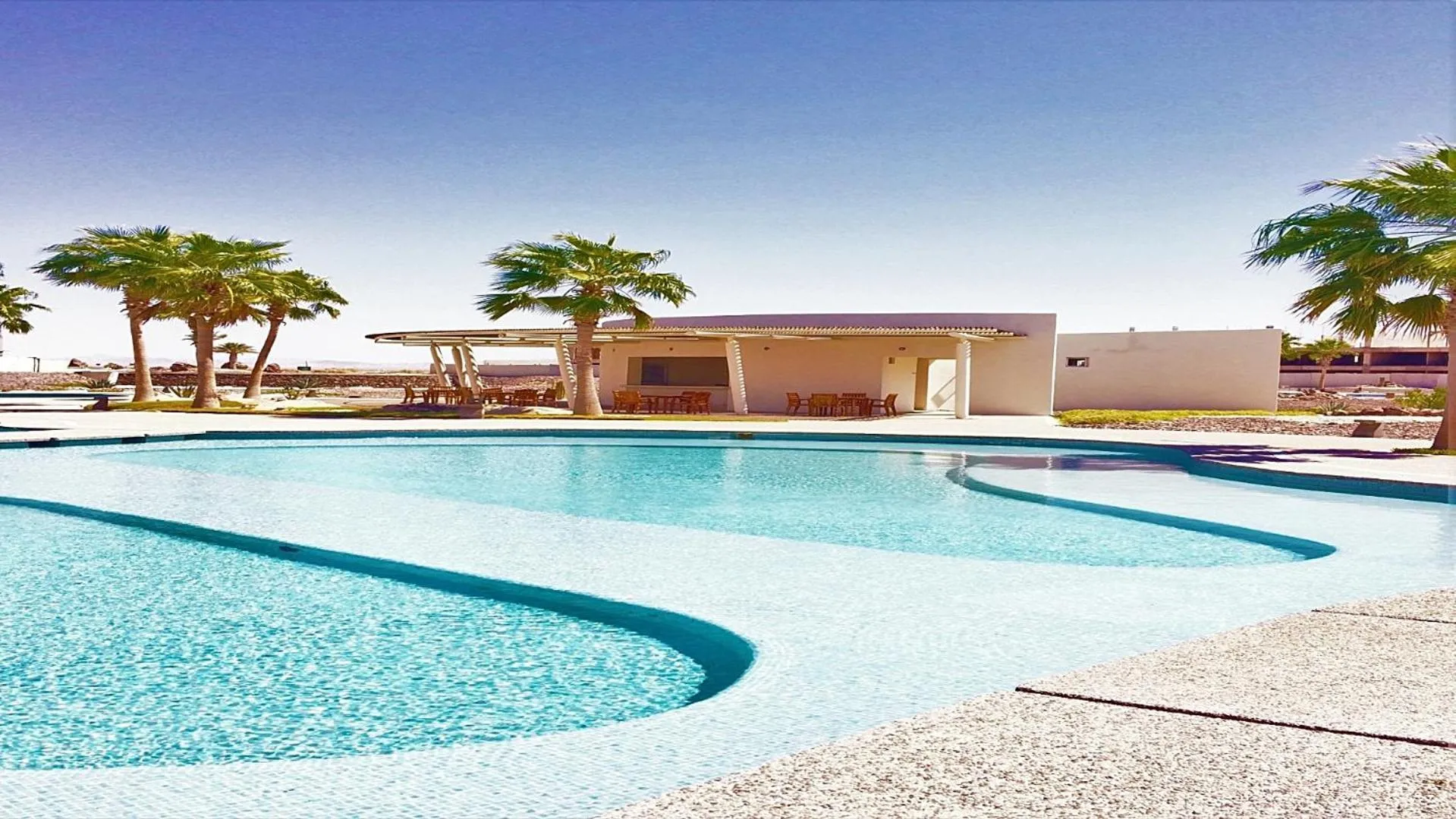 Swimming pool in Mayan Lakes 14-203 by Kivoya