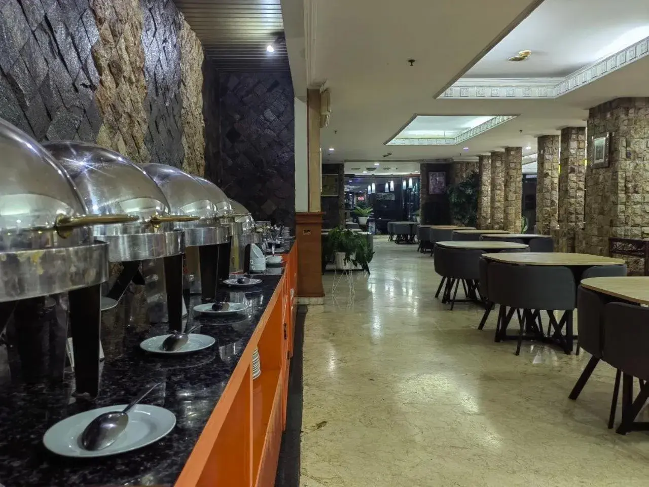 Restaurant/places to eat in PIA Hotel Bandung Restaurant/places to eat in PIA Hotel Bandung