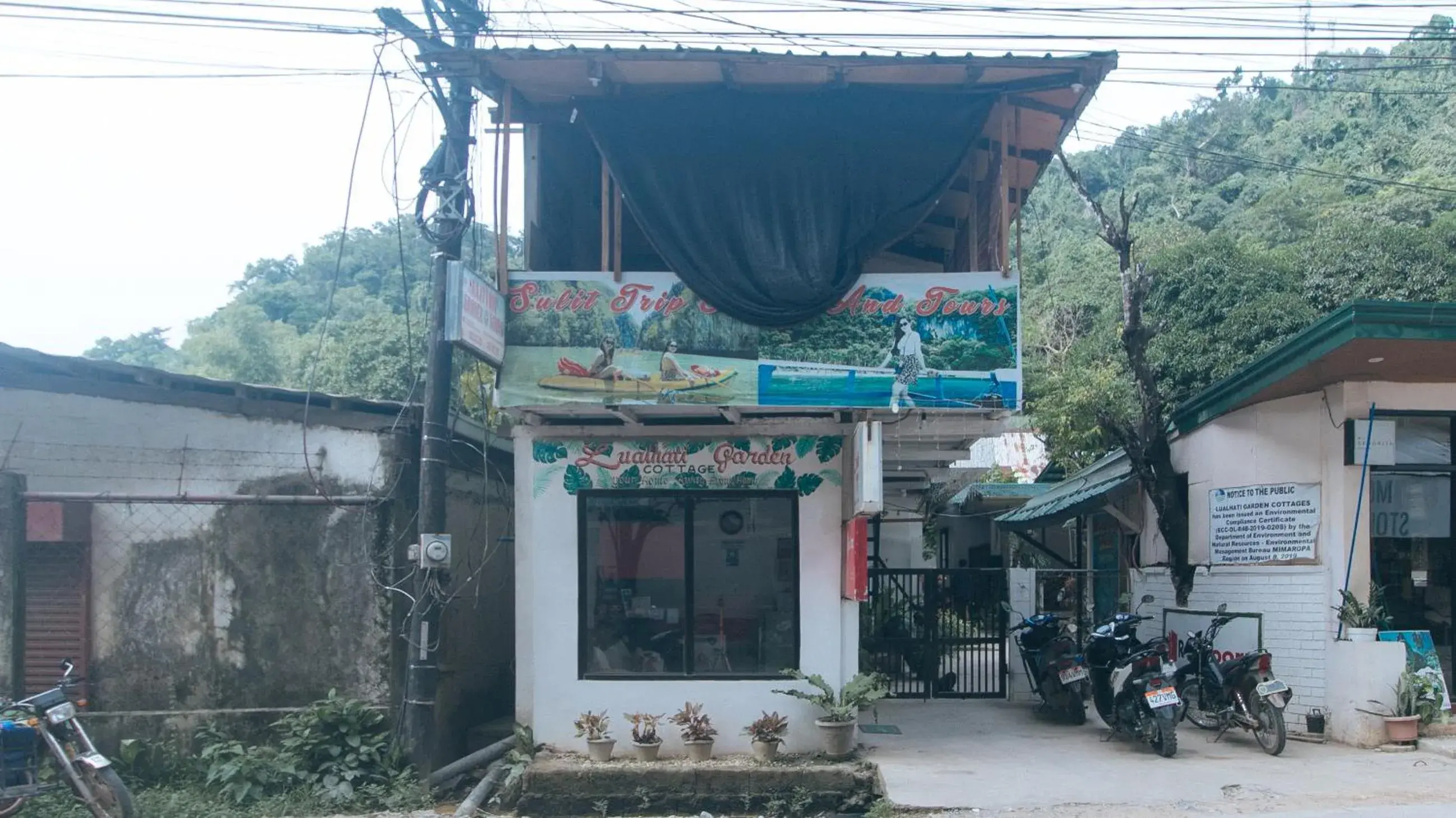 Property building in RedDoorz @ Lualhati Garden Cottage El Nido Palawan Property building in RedDoorz @ Lualhati Garden Cottage El Nido Palawan