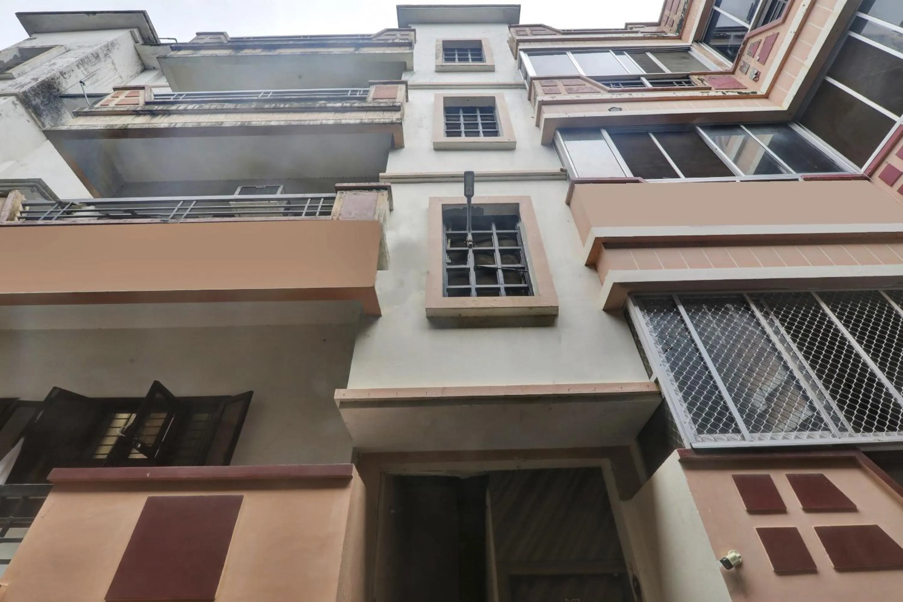 Facade/entrance in Super Hotel O Sada Shiv Guest House