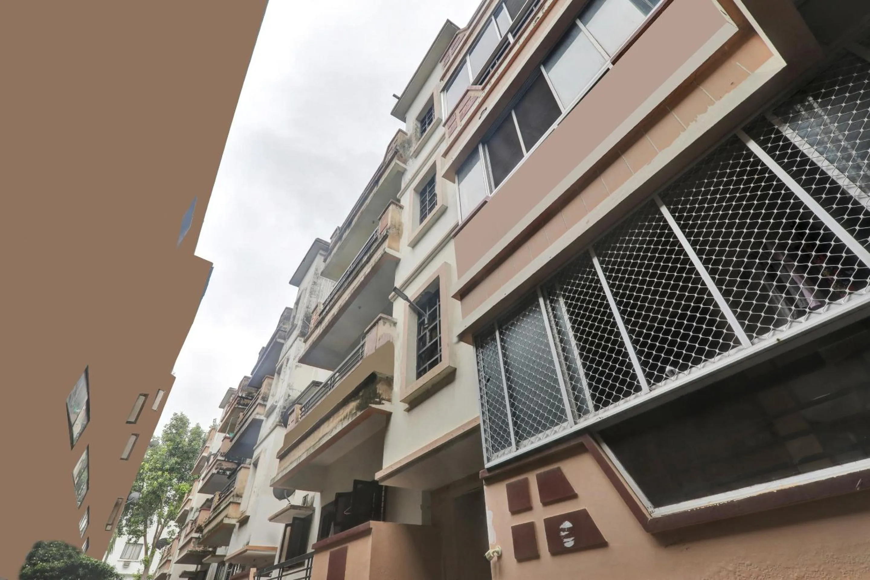 Facade/entrance in Super Hotel O Sada Shiv Guest House