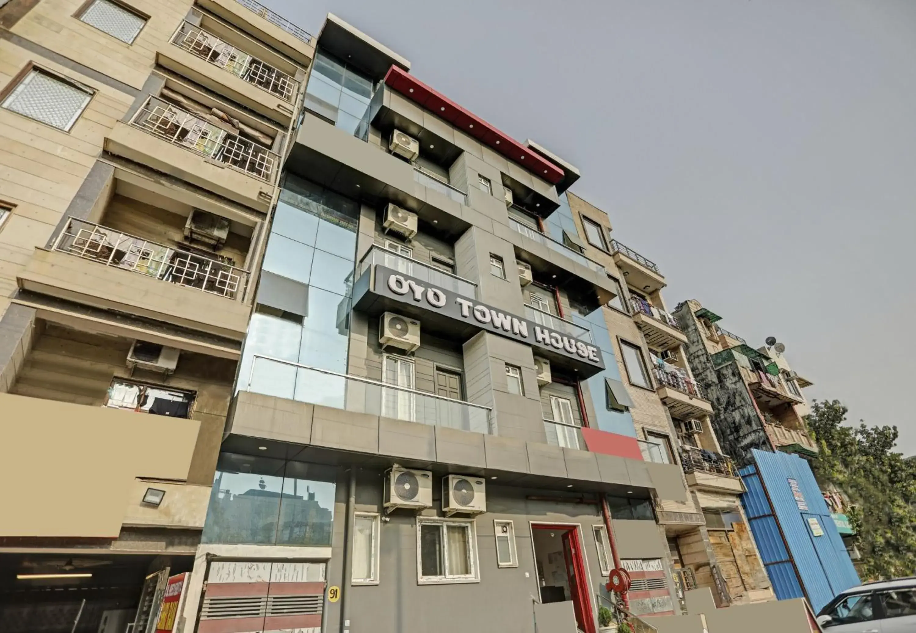 Facade/entrance in Super Townhouse Mannat Rohini 16 Facade/entrance in Super Townhouse Mannat Rohini 16