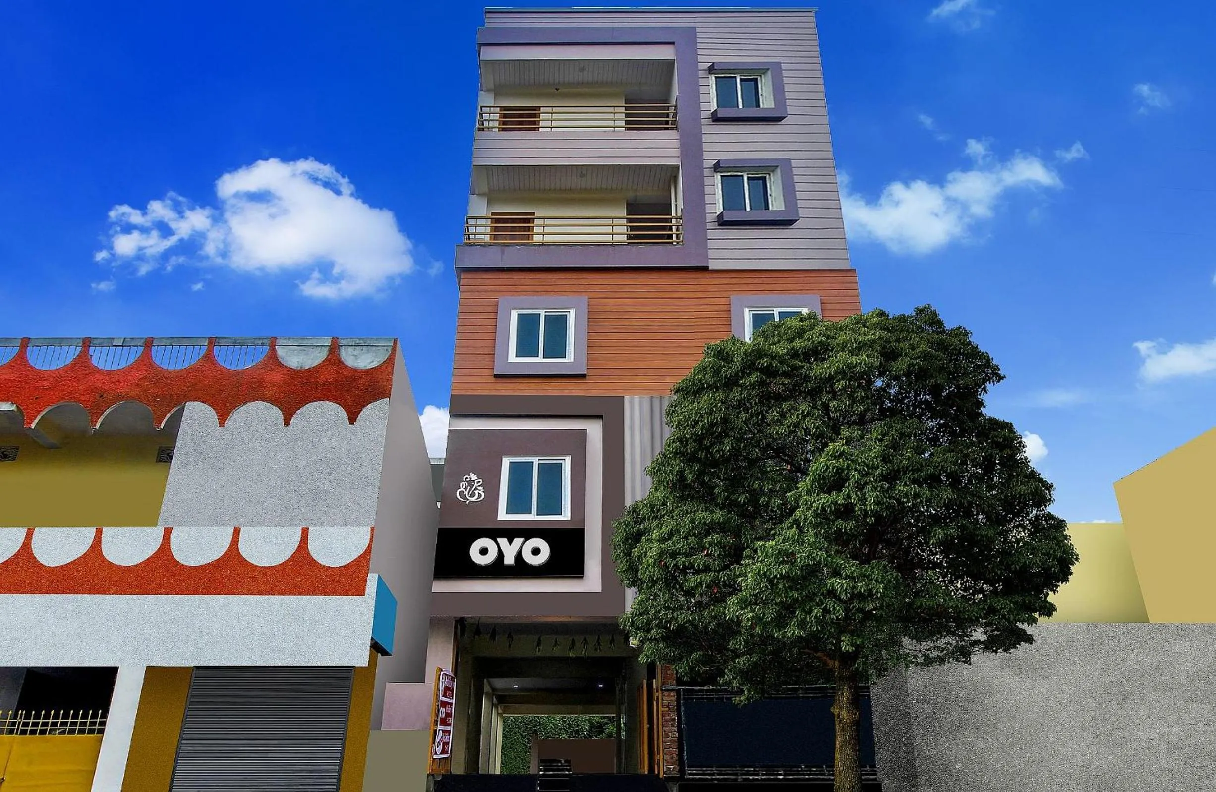 Facade/entrance in Hotel O Holiday