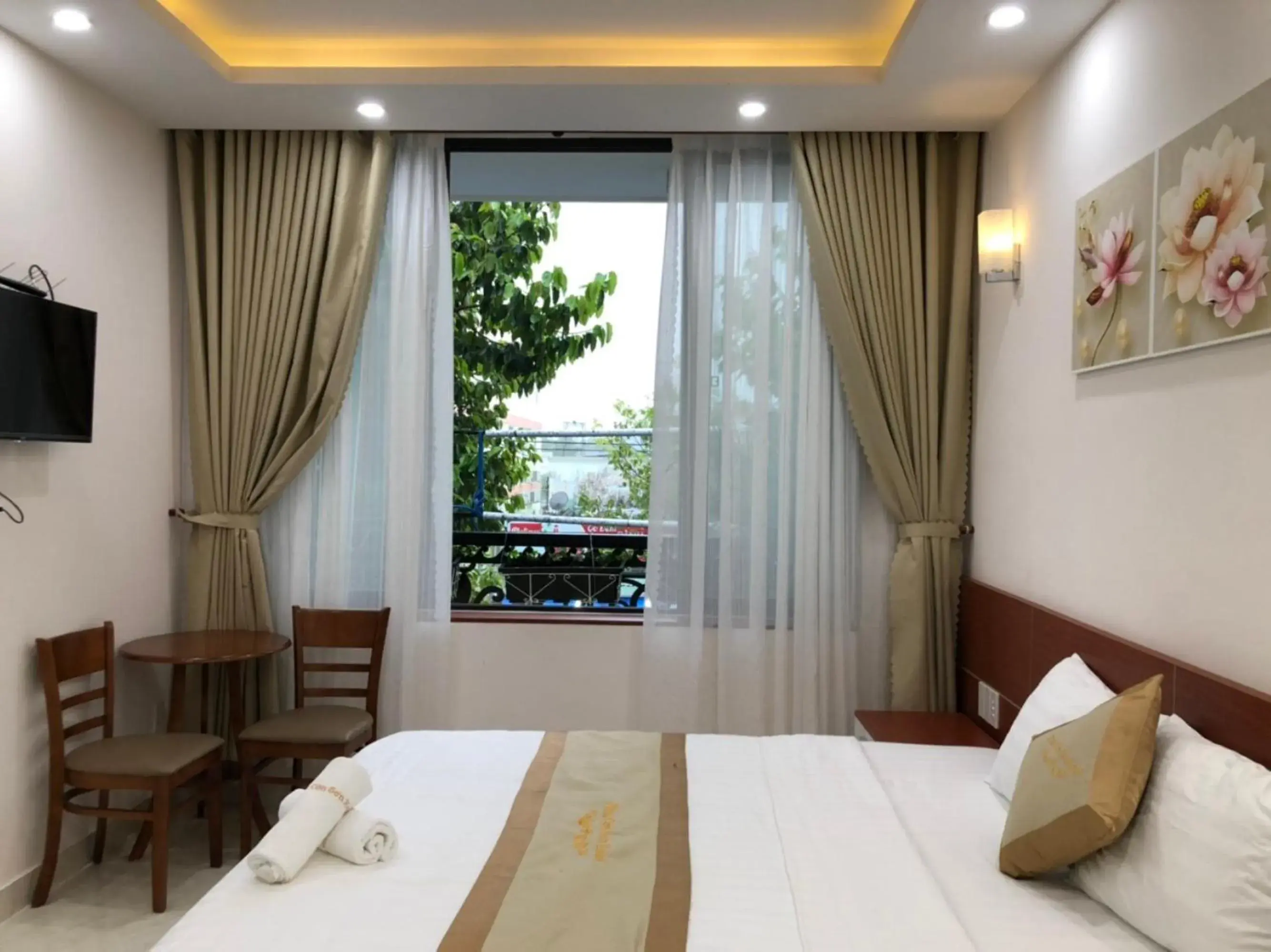 Bedroom, Bed in Phuc Con Son Hotel Bedroom, Bed in Phuc Con Son Hotel