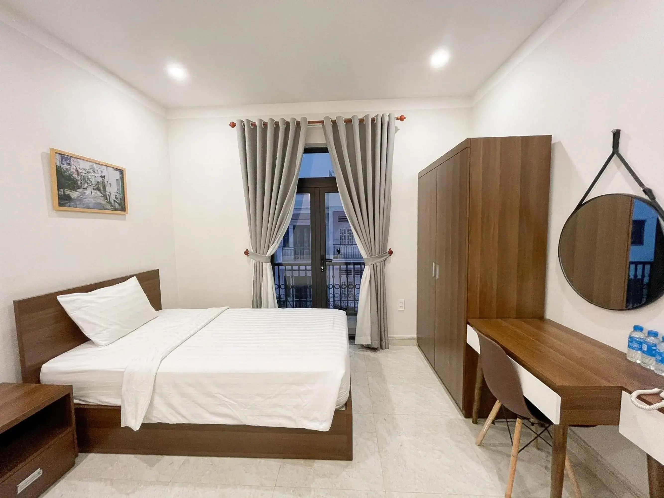 Deluxe Double Room in Duong Chau Boutique Deluxe Double Room in Duong Chau Boutique