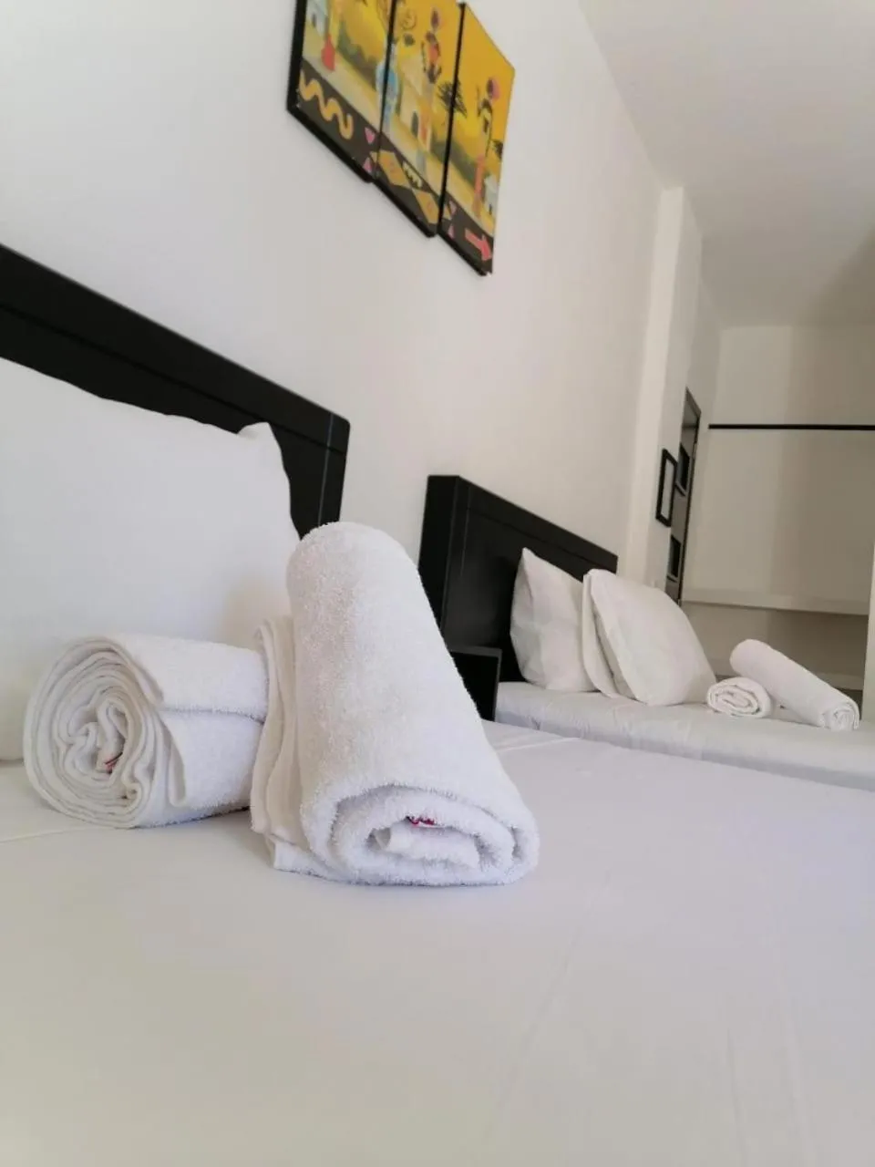 Standard Queen Room two beds