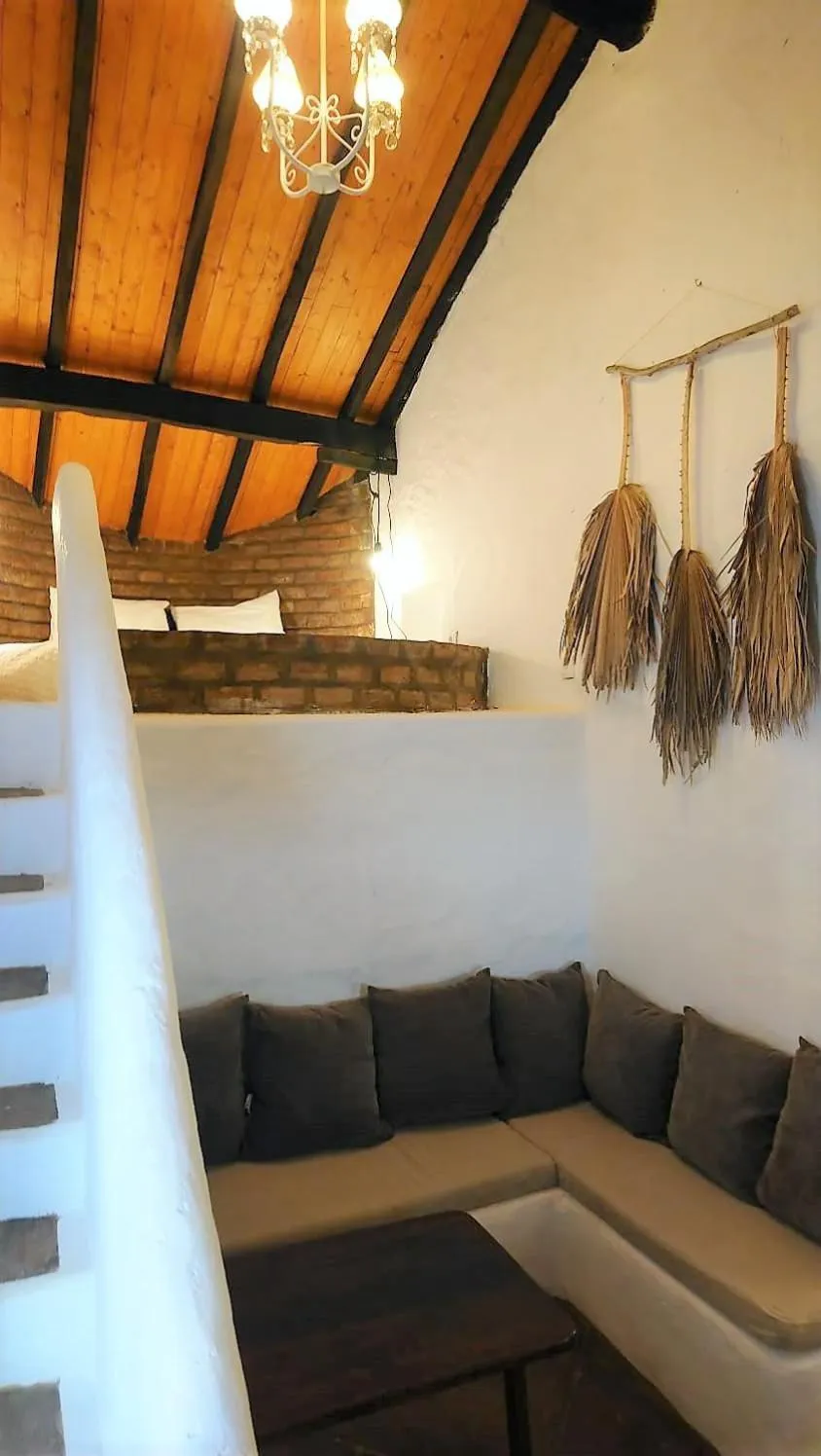 Seating area in Lodge Monte Do Sobral