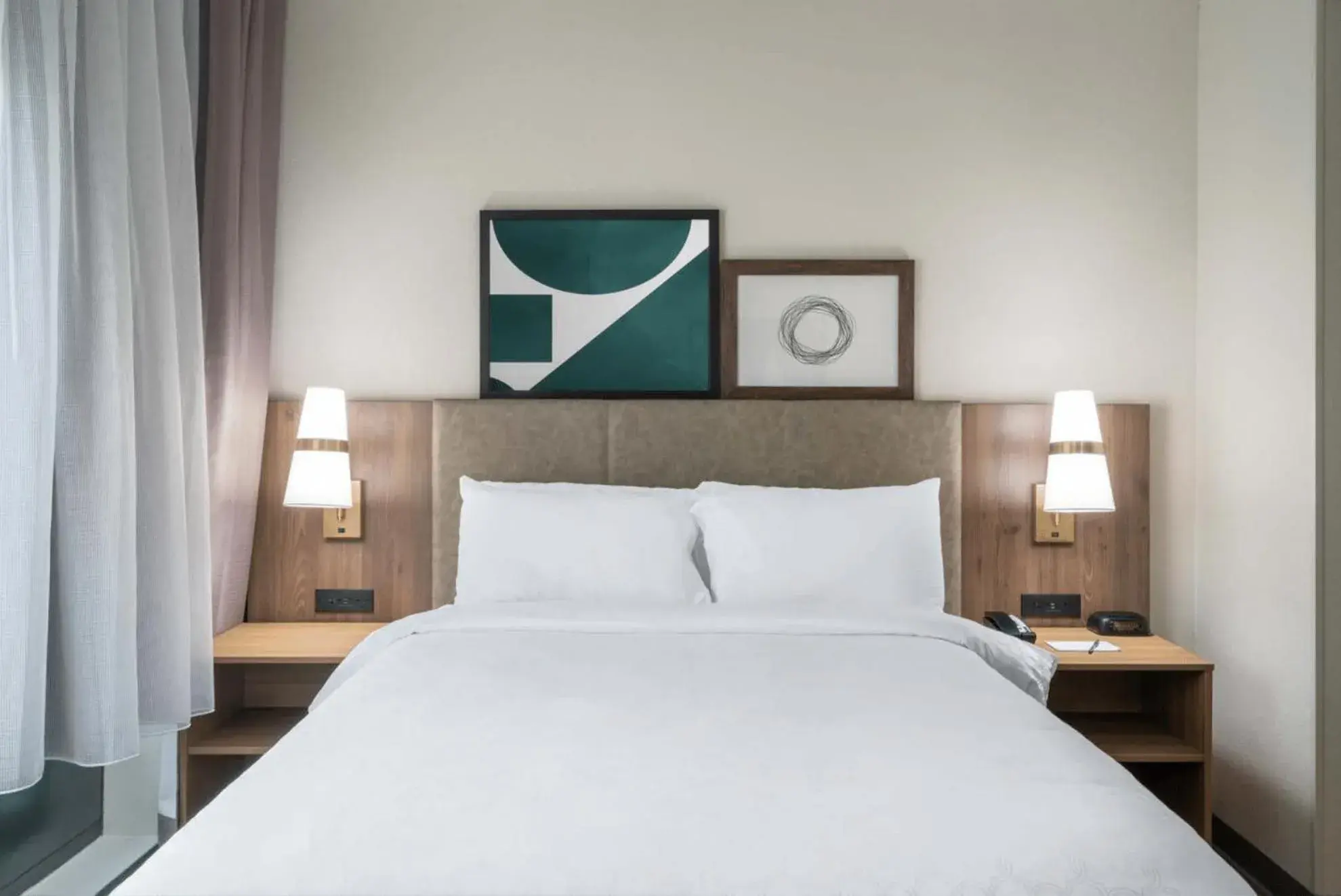 Bed in Staybridge Suites - Flowood - NW Jackson by IHG Bed in Staybridge Suites - Flowood - NW Jackson by IHG