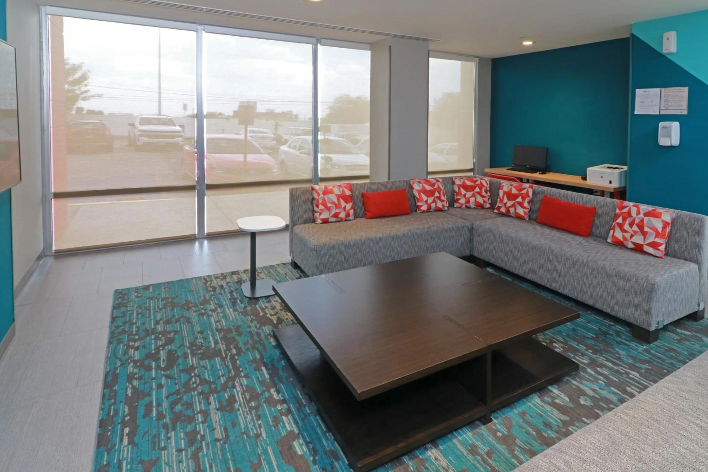 Living room in avid hotels - Tijuana - Otay by IHG