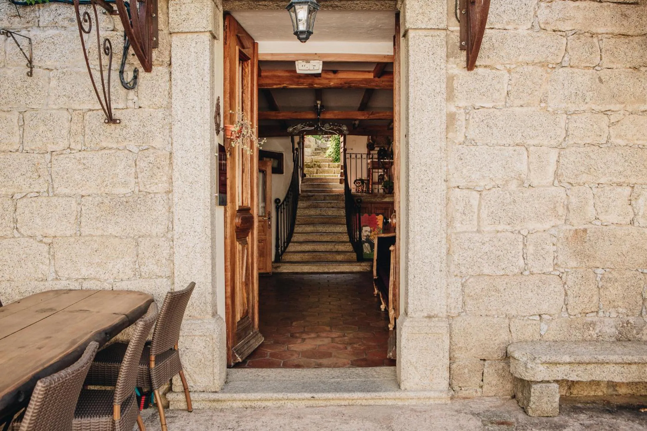 Auberge U n'Antru Versu