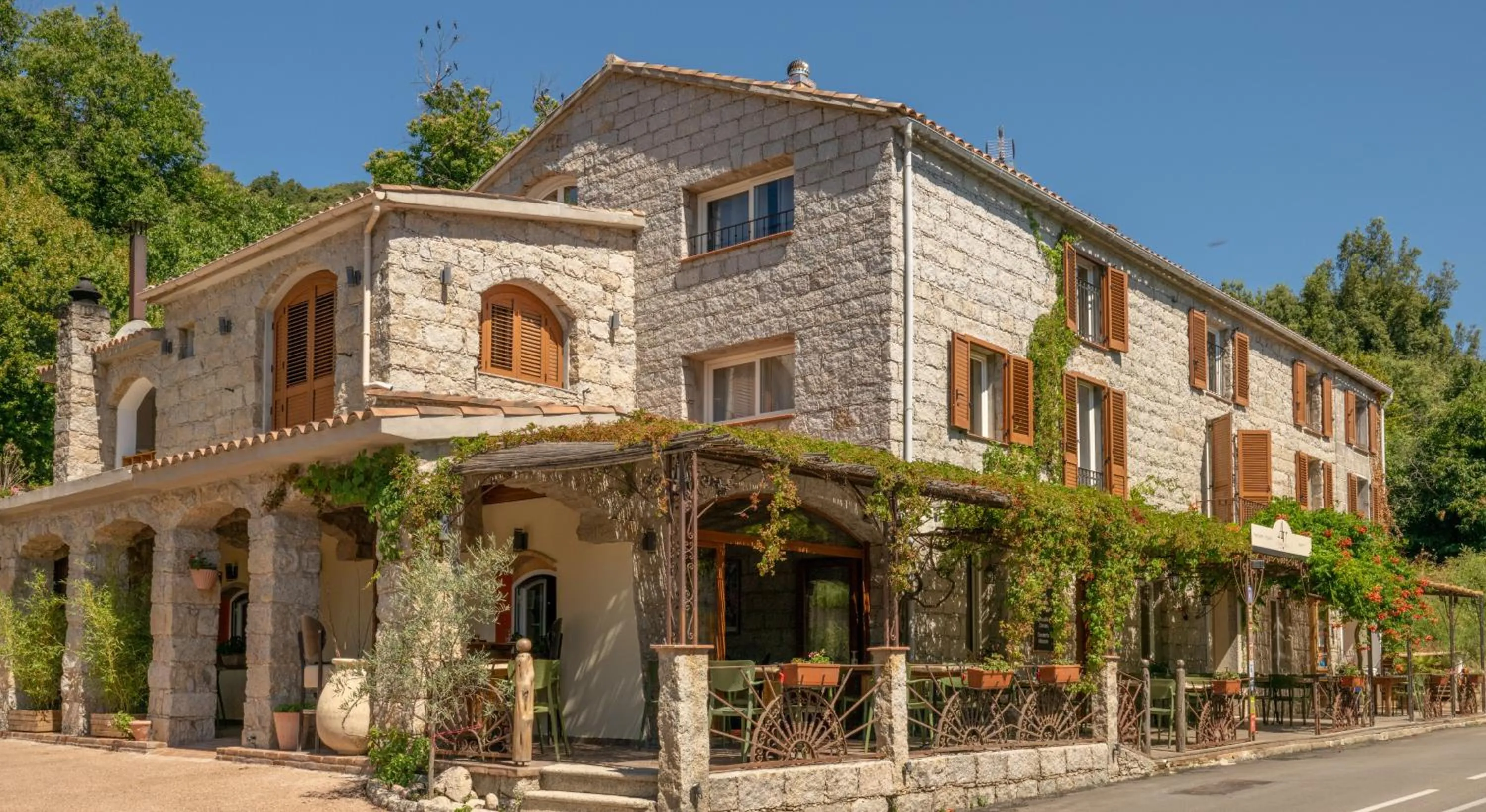 Auberge U n'Antru Versu