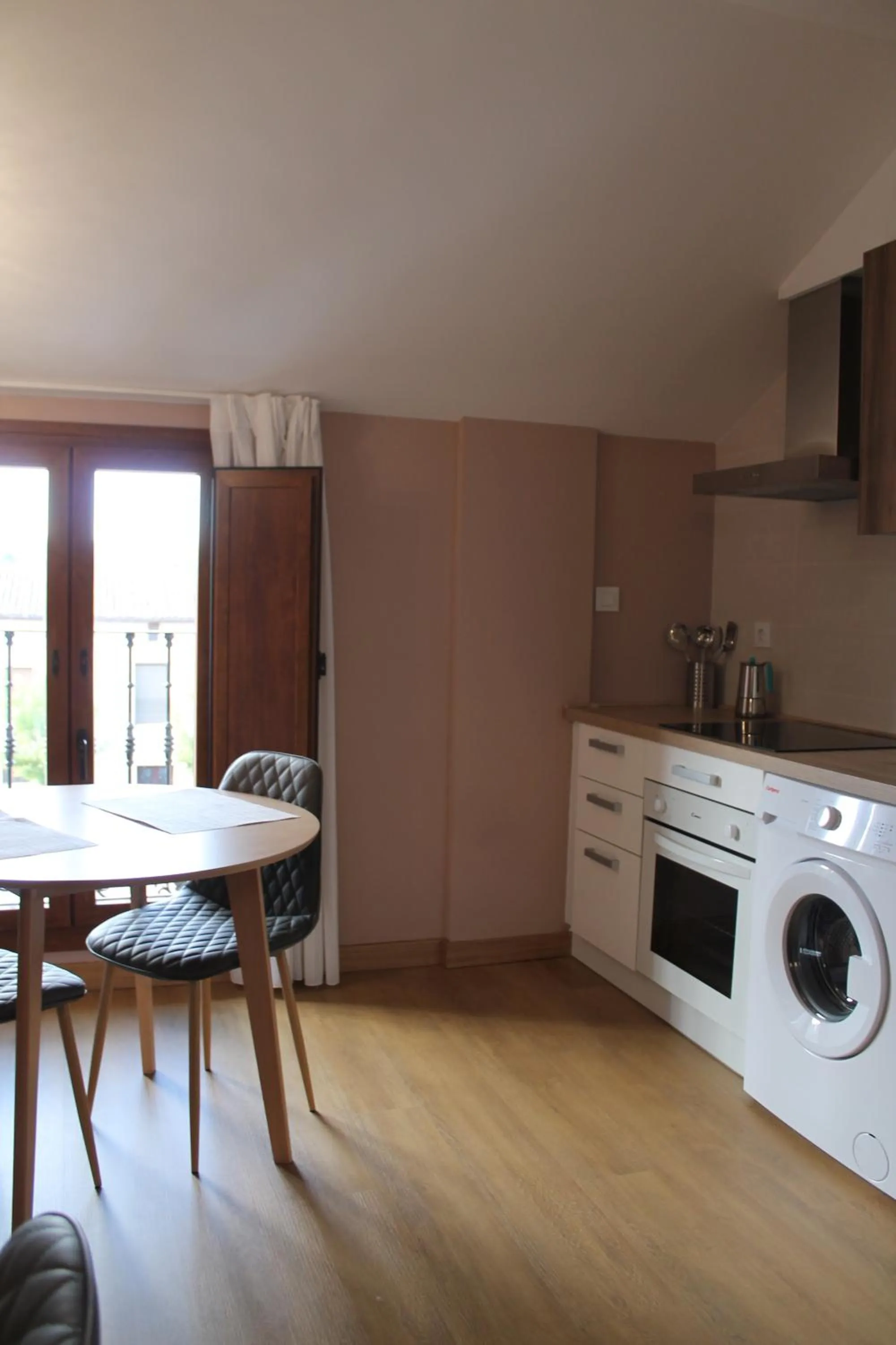 kitchen in Apartamentos Turísticos ESCORRALADAS