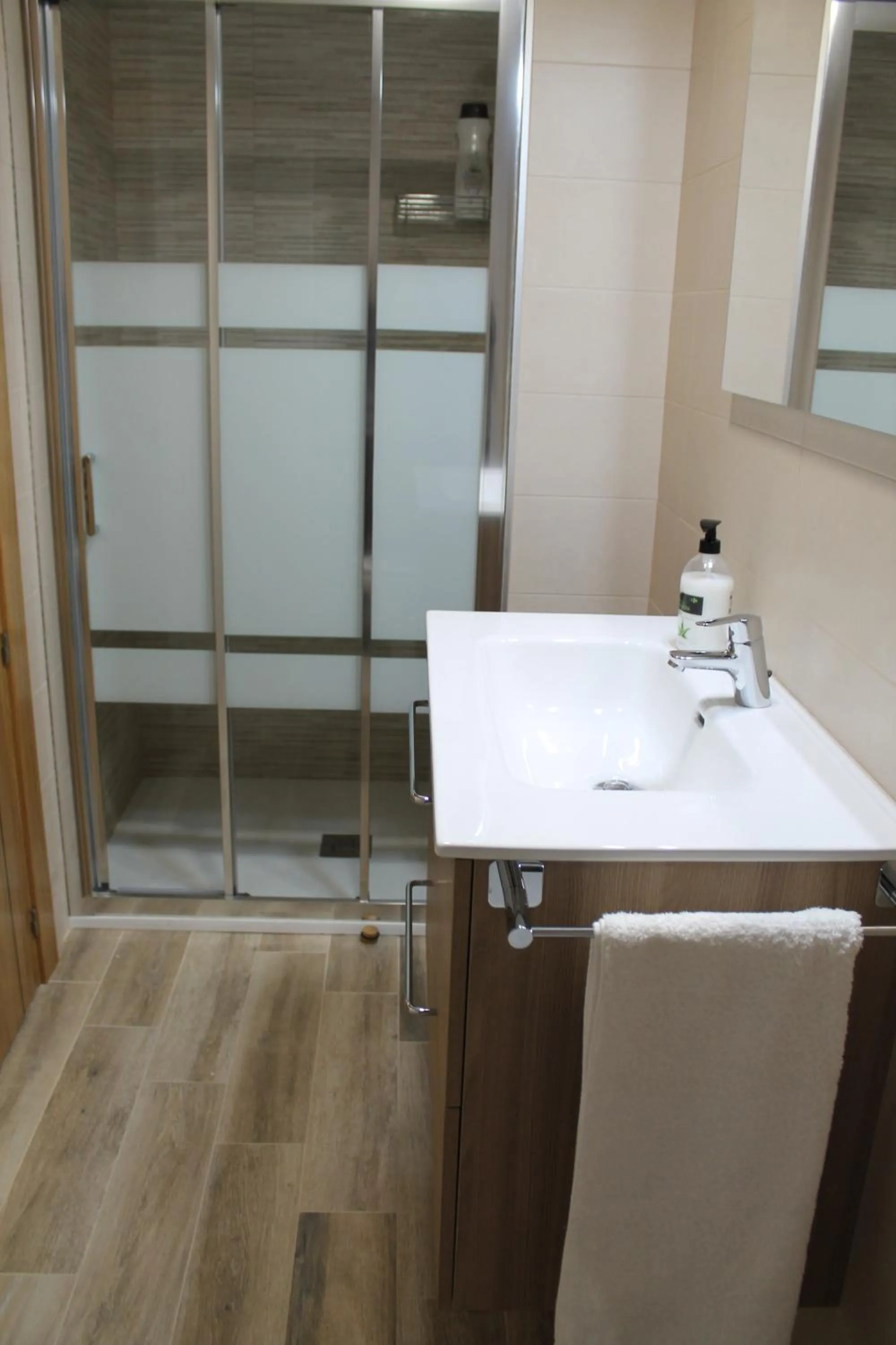 Bathroom in Apartamentos Turísticos ESCORRALADAS