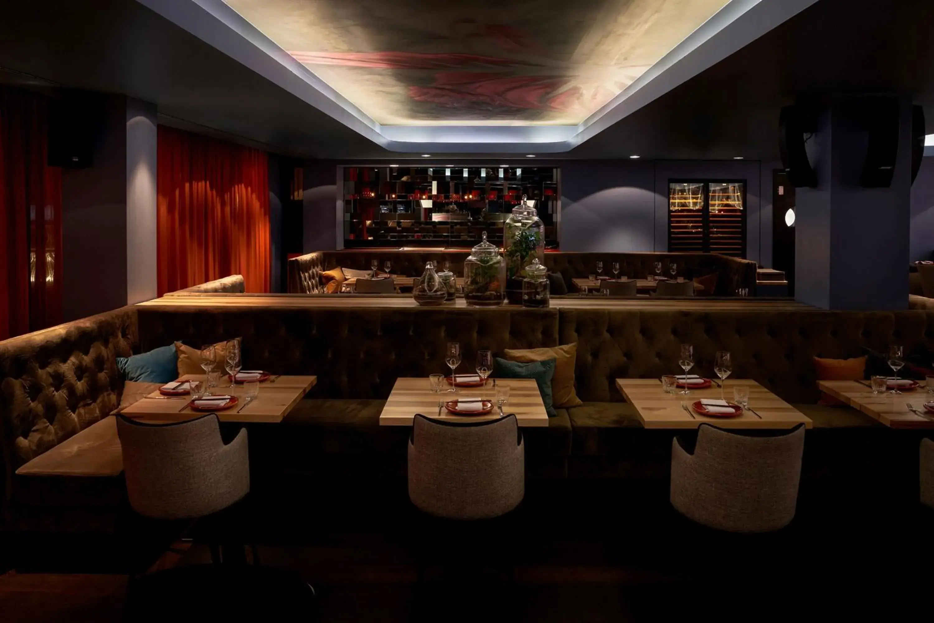 Restaurant/places to eat in Roomers Frankfurt Central, Autograph Collection Restaurant/places to eat in Roomers Frankfurt Central, Autograph Collection