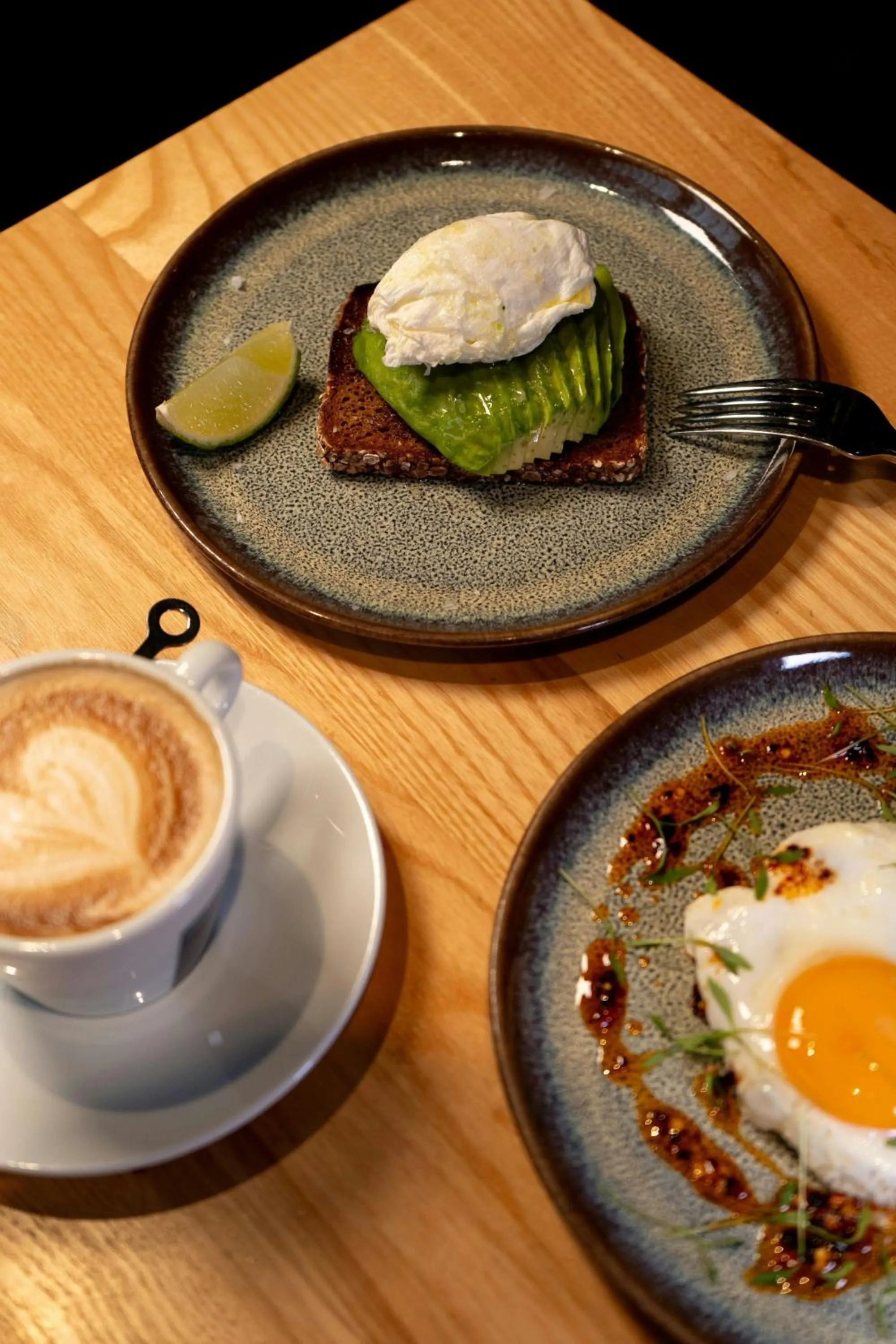 Breakfast in Roomers Frankfurt Central, Autograph Collection