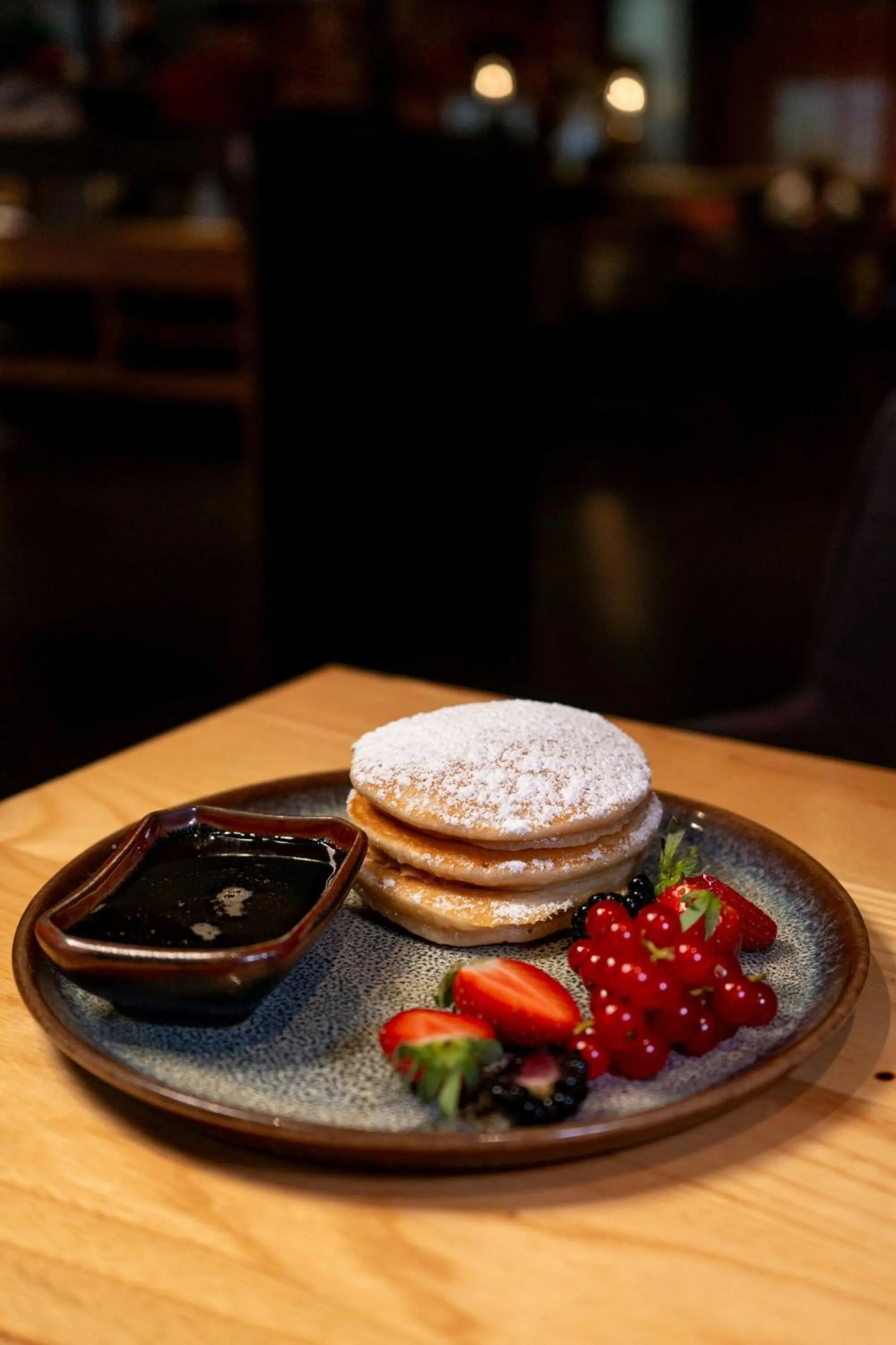 Breakfast in Roomers Frankfurt Central, Autograph Collection