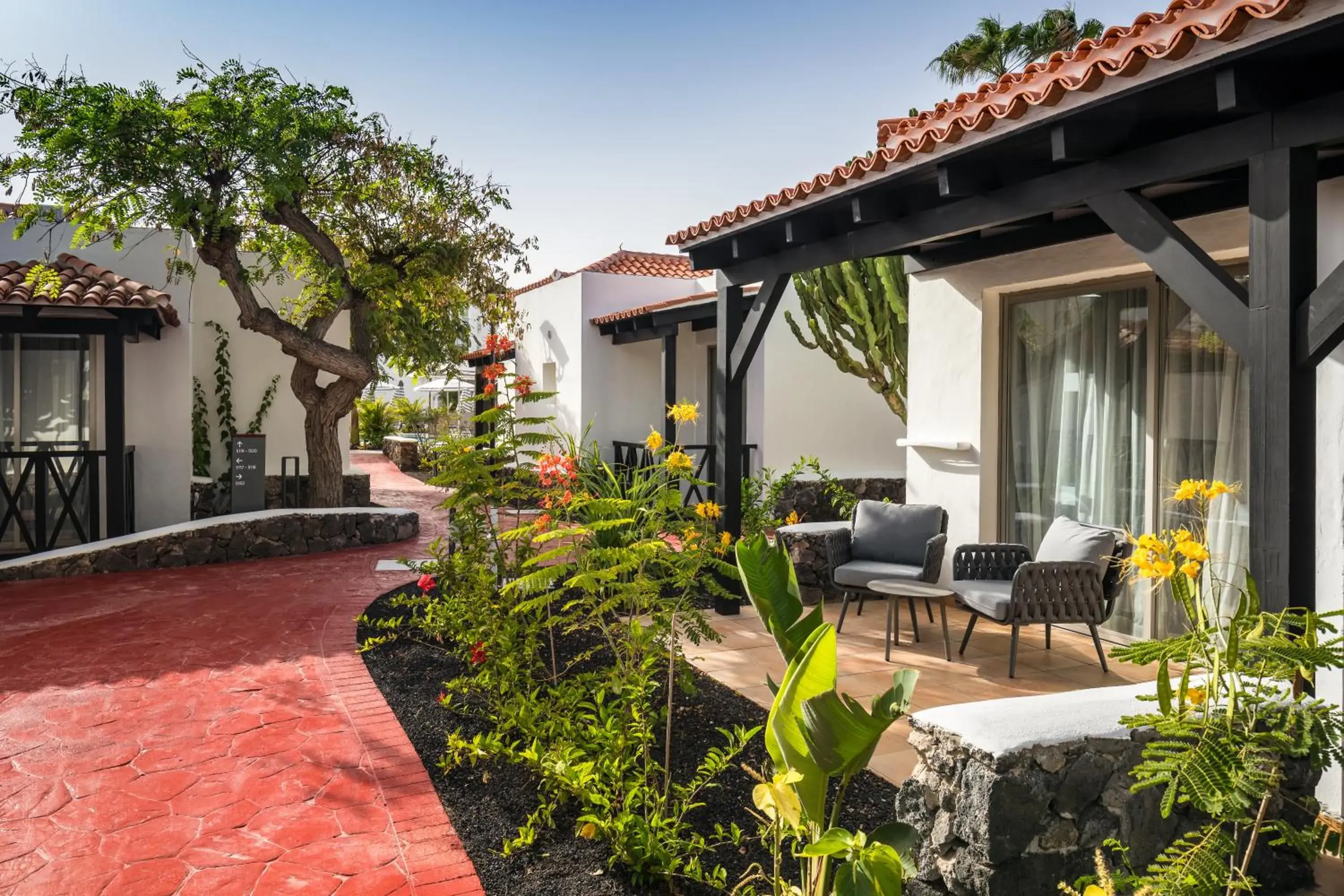 Garden view in Barceló Fuerteventura Royal Level - Adults Only Garden view in Barceló Fuerteventura Royal Level - Adults Only