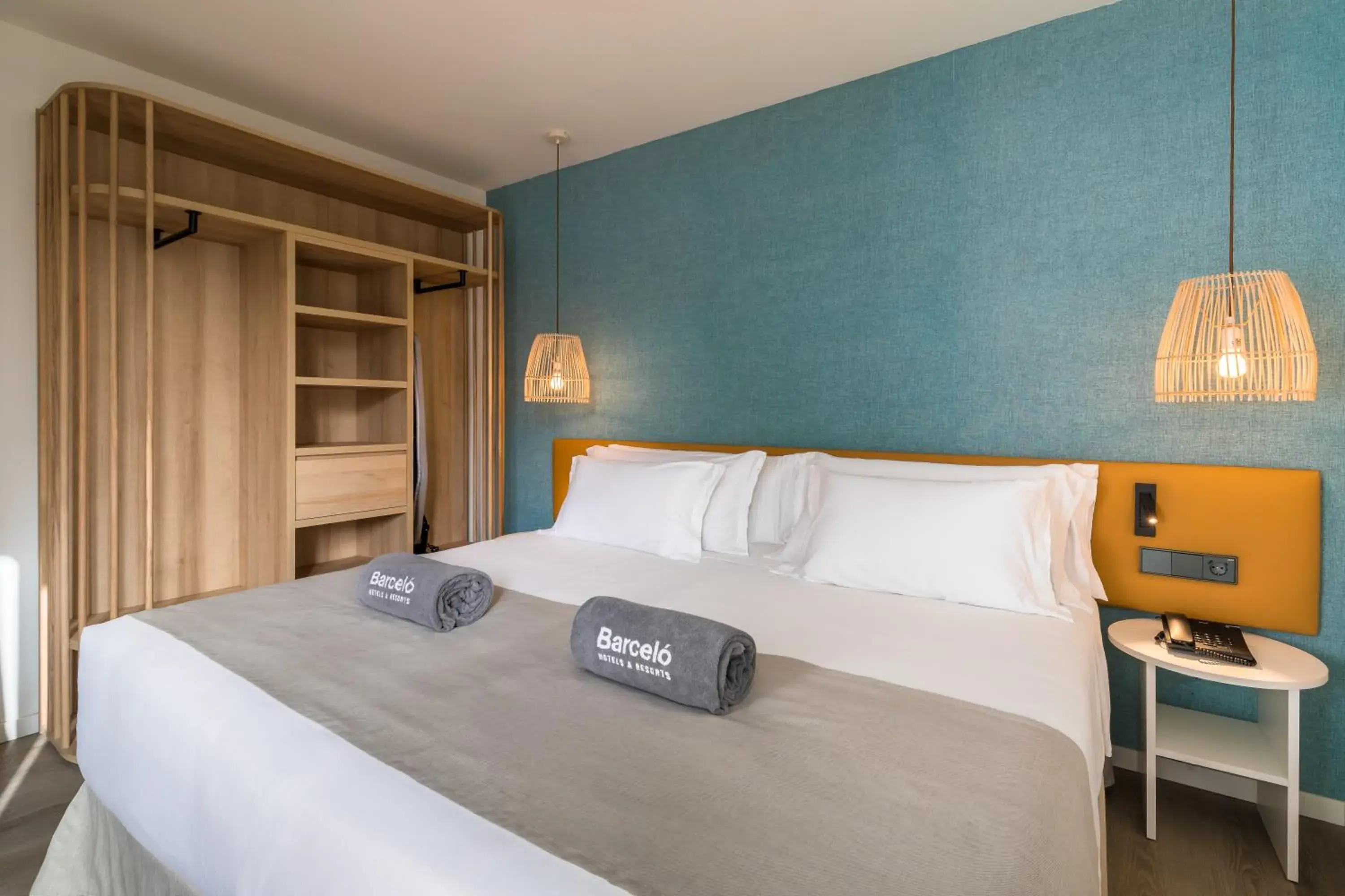 Bedroom, Bed in Barceló Fuerteventura Royal Level - Adults Only Bedroom, Bed in Barceló Fuerteventura Royal Level - Adults Only