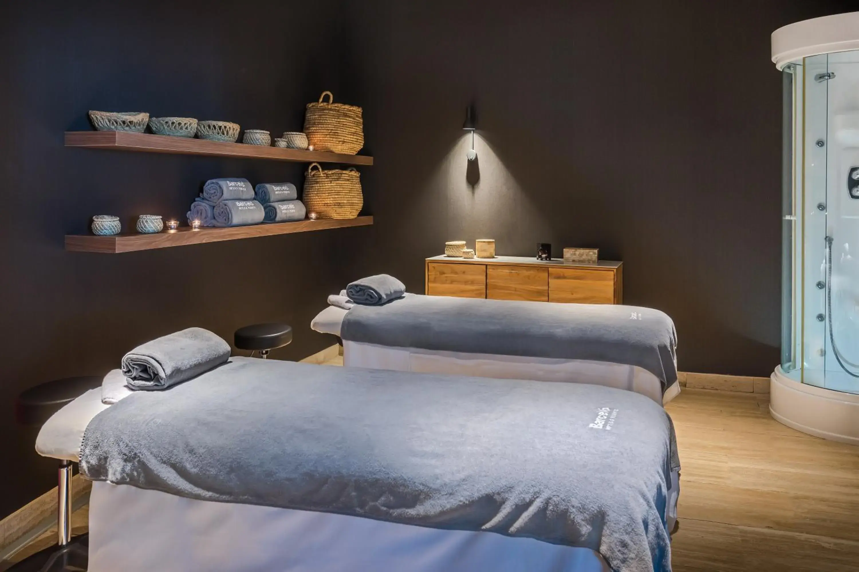 Massage, Bed in Barceló Fuerteventura Royal Level - Adults Only Massage, Bed in Barceló Fuerteventura Royal Level - Adults Only