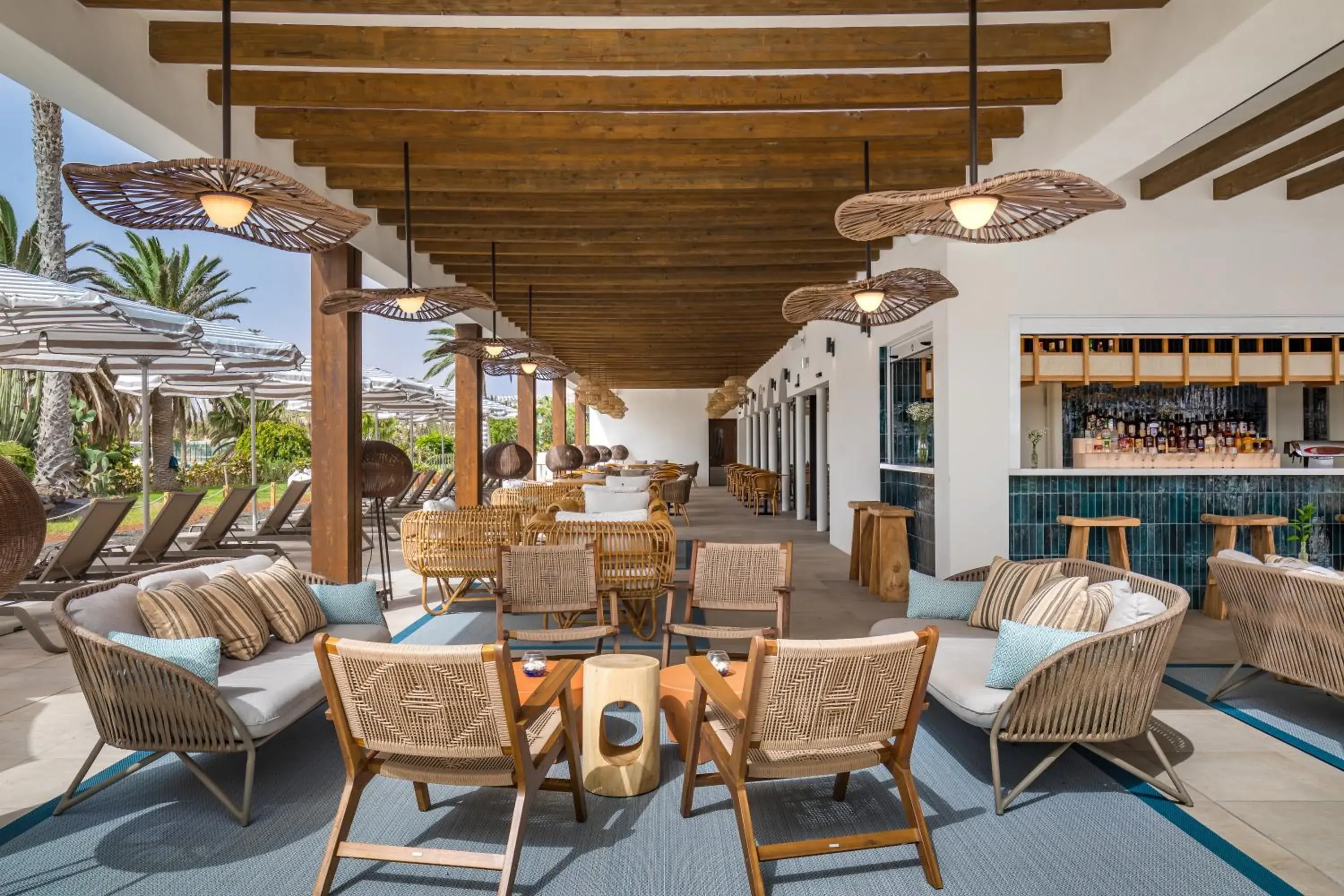 Lounge or bar in Barceló Fuerteventura Royal Level - Adults Only Lounge or bar in Barceló Fuerteventura Royal Level - Adults Only