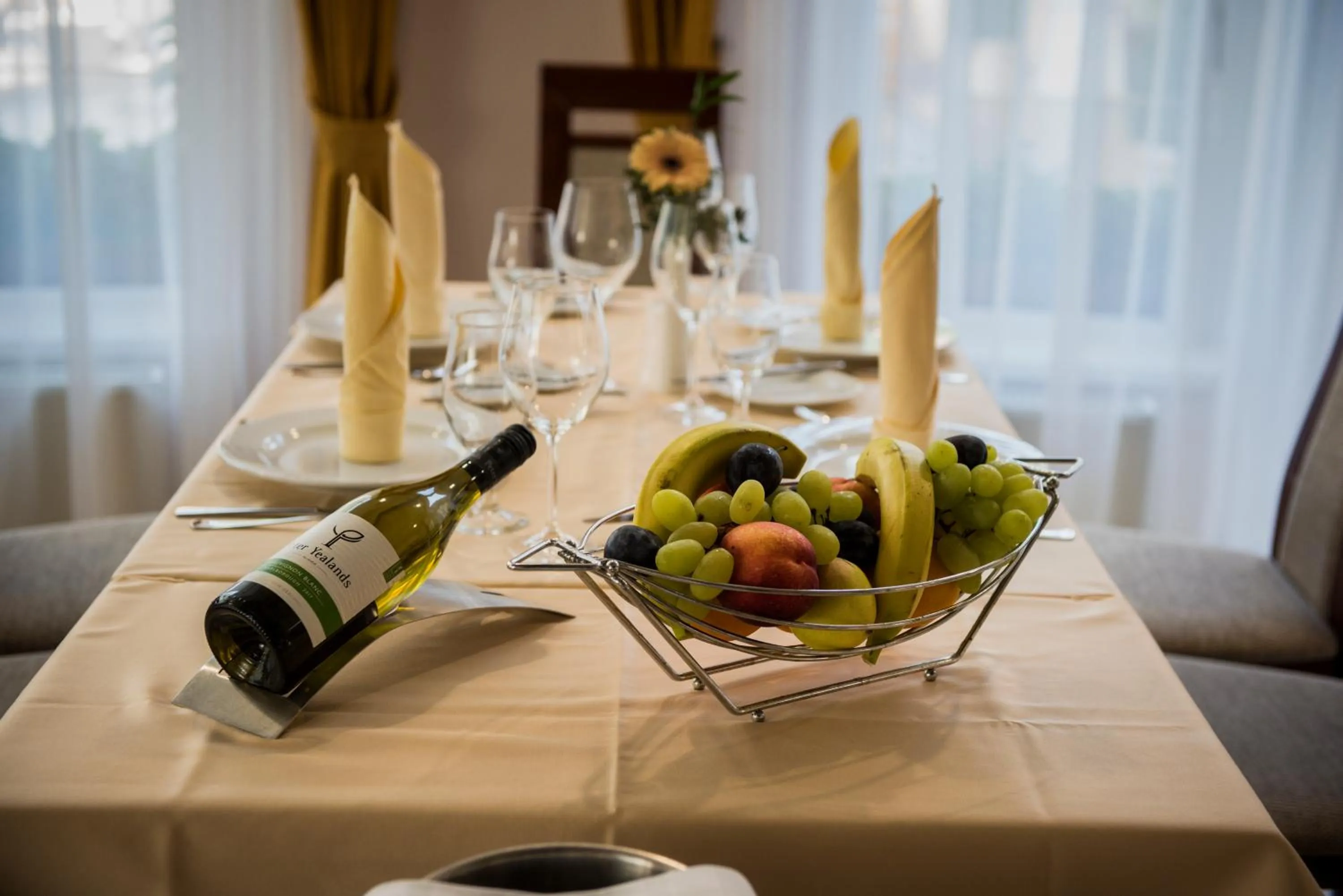 Food and drinks in Garden Hotel Wellness és Konferencia