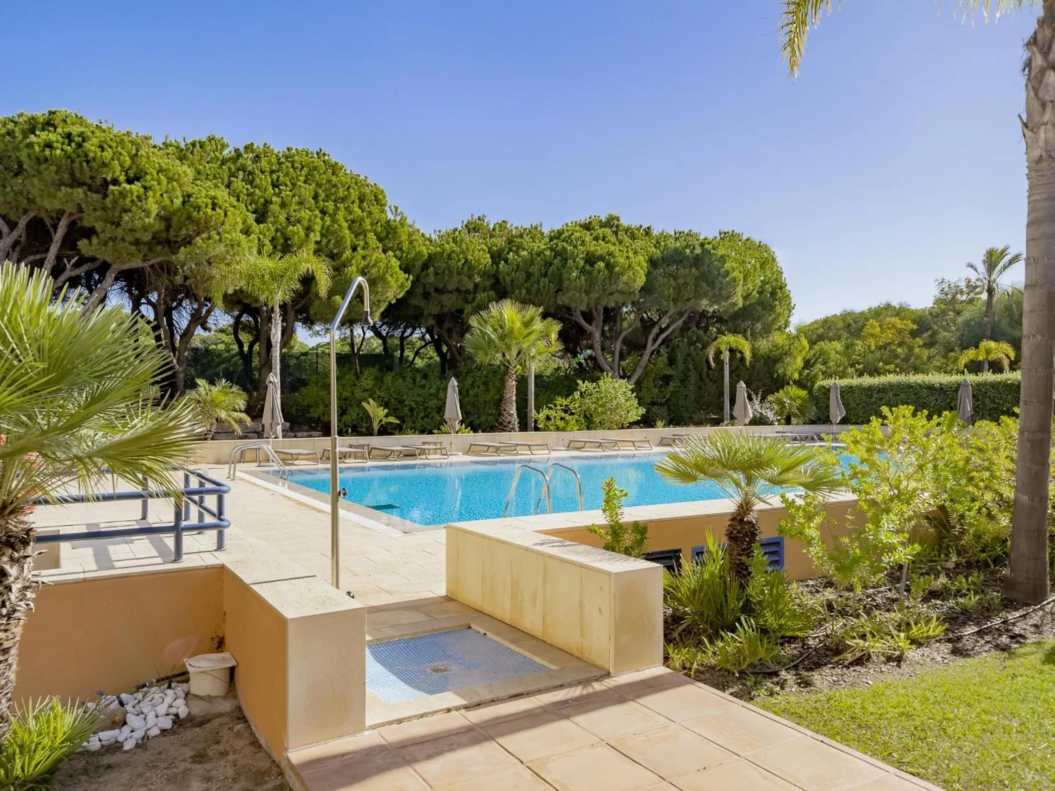 Swimming pool in AL - Apartamento Vila Sol F5 P