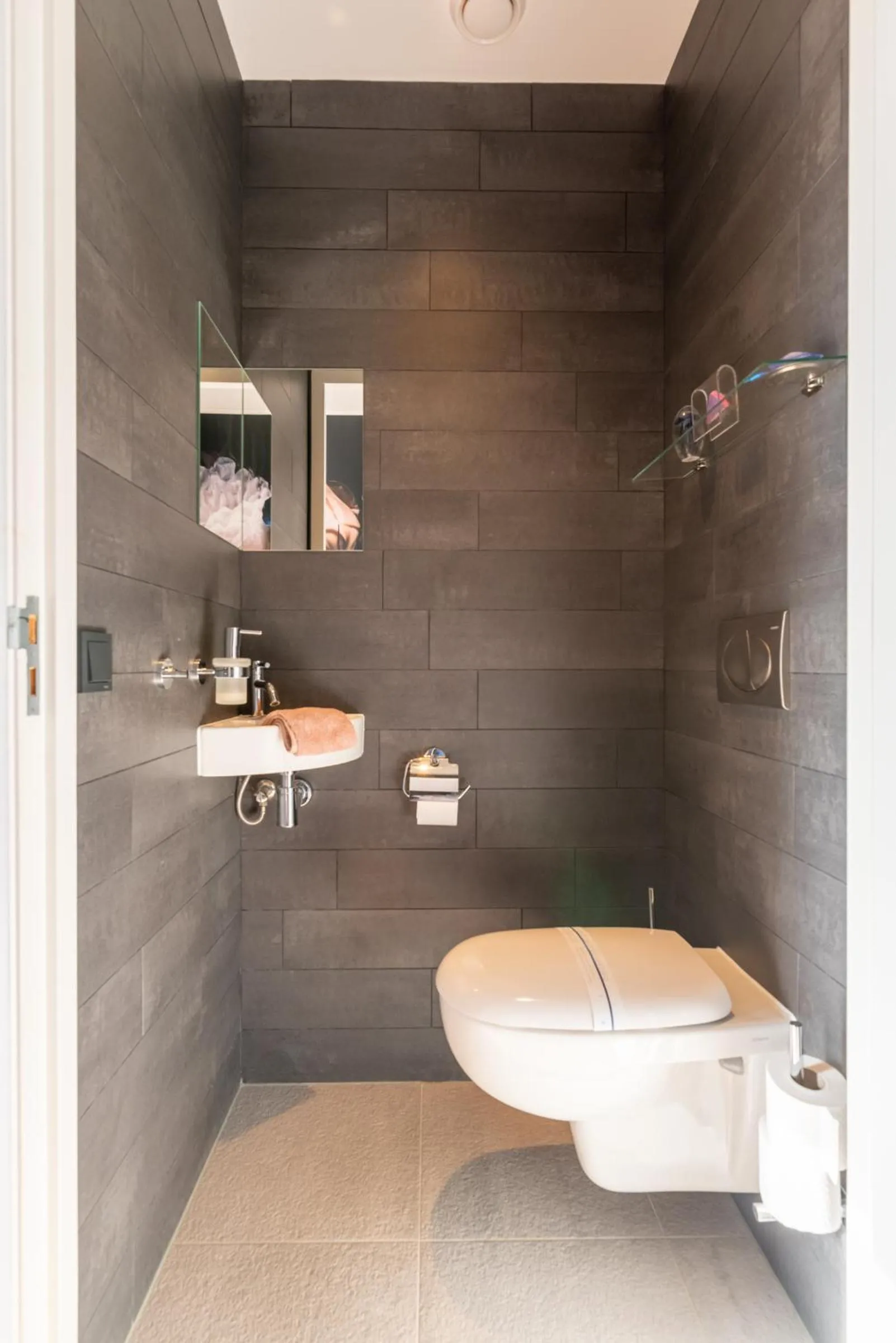 Toilet in Beach Villa & Studio
