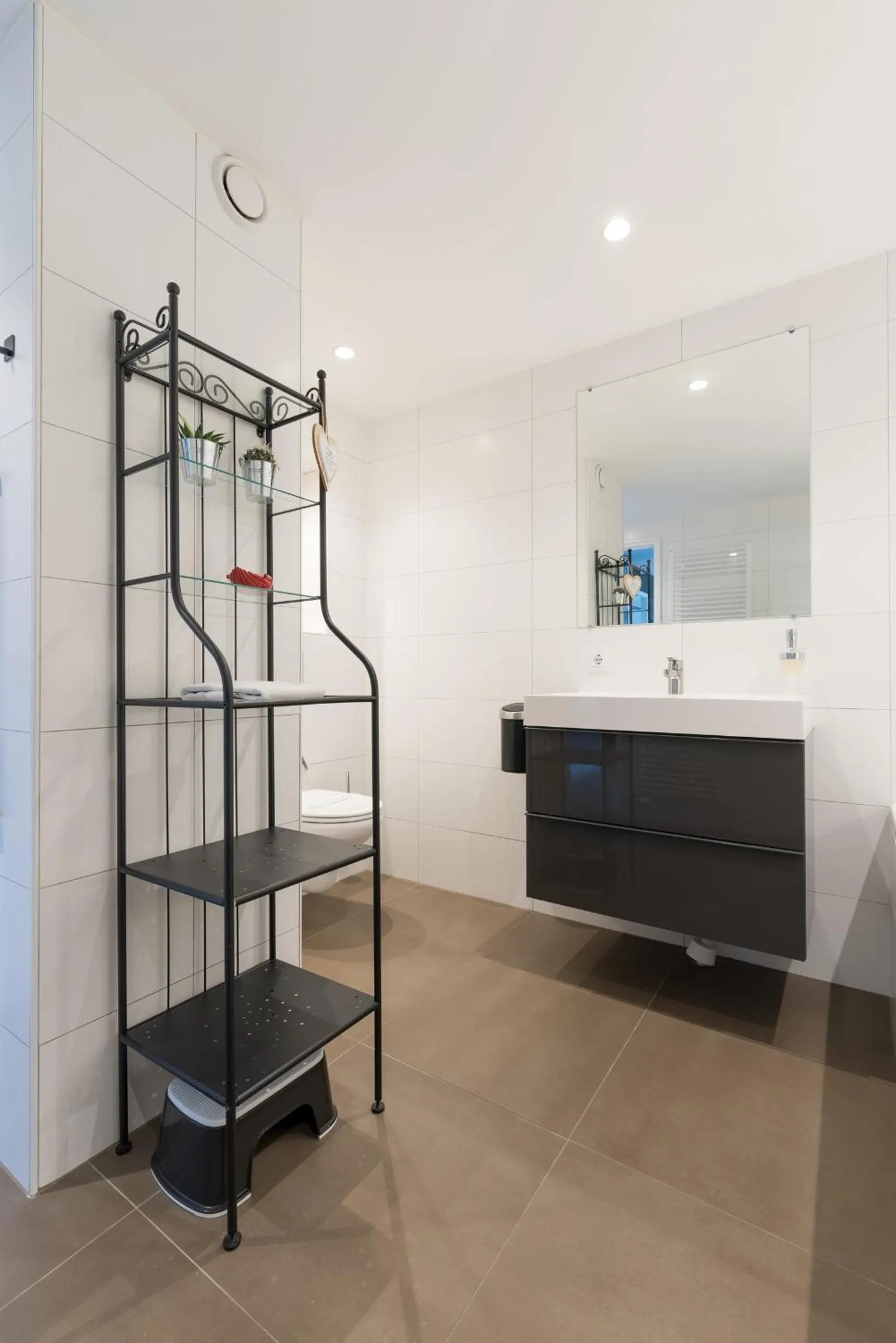 Toilet in Beach Villa & Studio