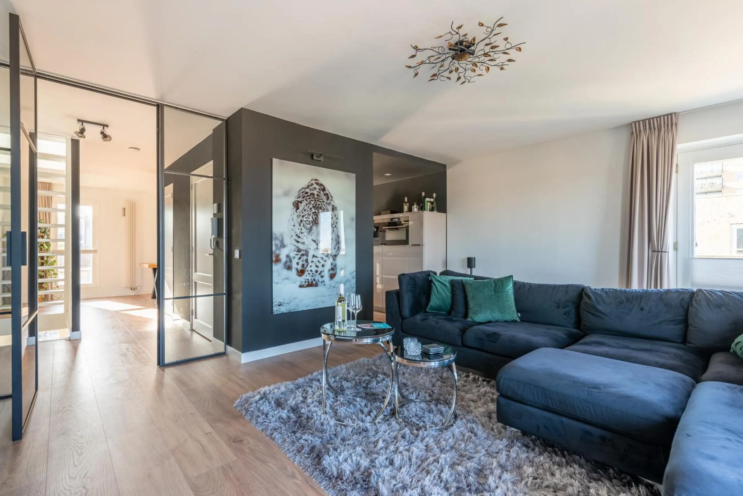 Kitchen or kitchenette in Beach Villa & Studio
