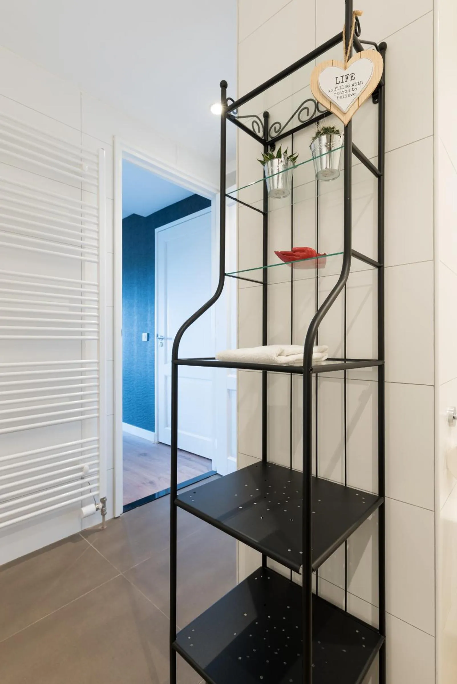 Bathroom in Beach Villa & Studio