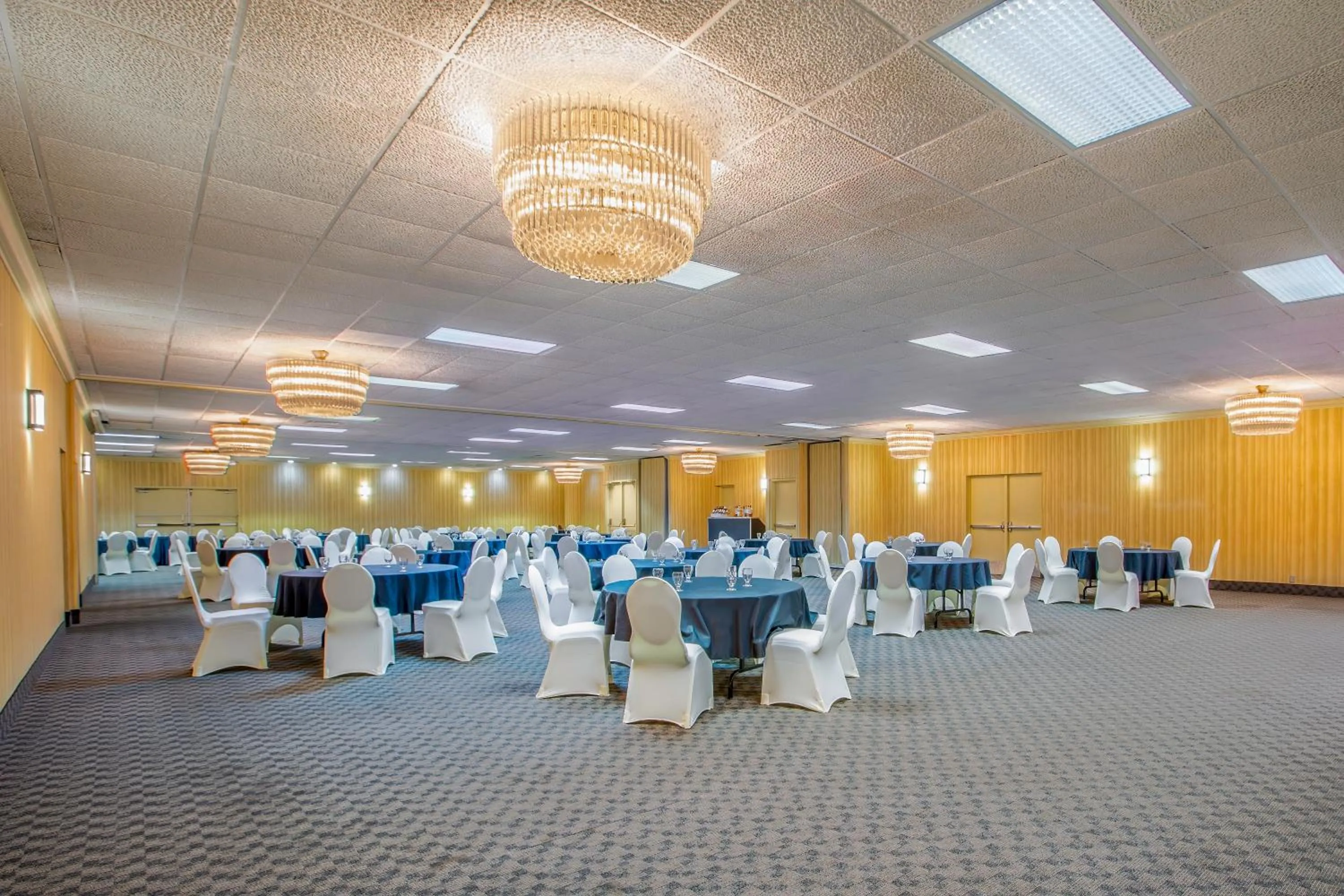 Banquet/Function facilities in Days Inn by Wyndham Sudbury & Conference Centre