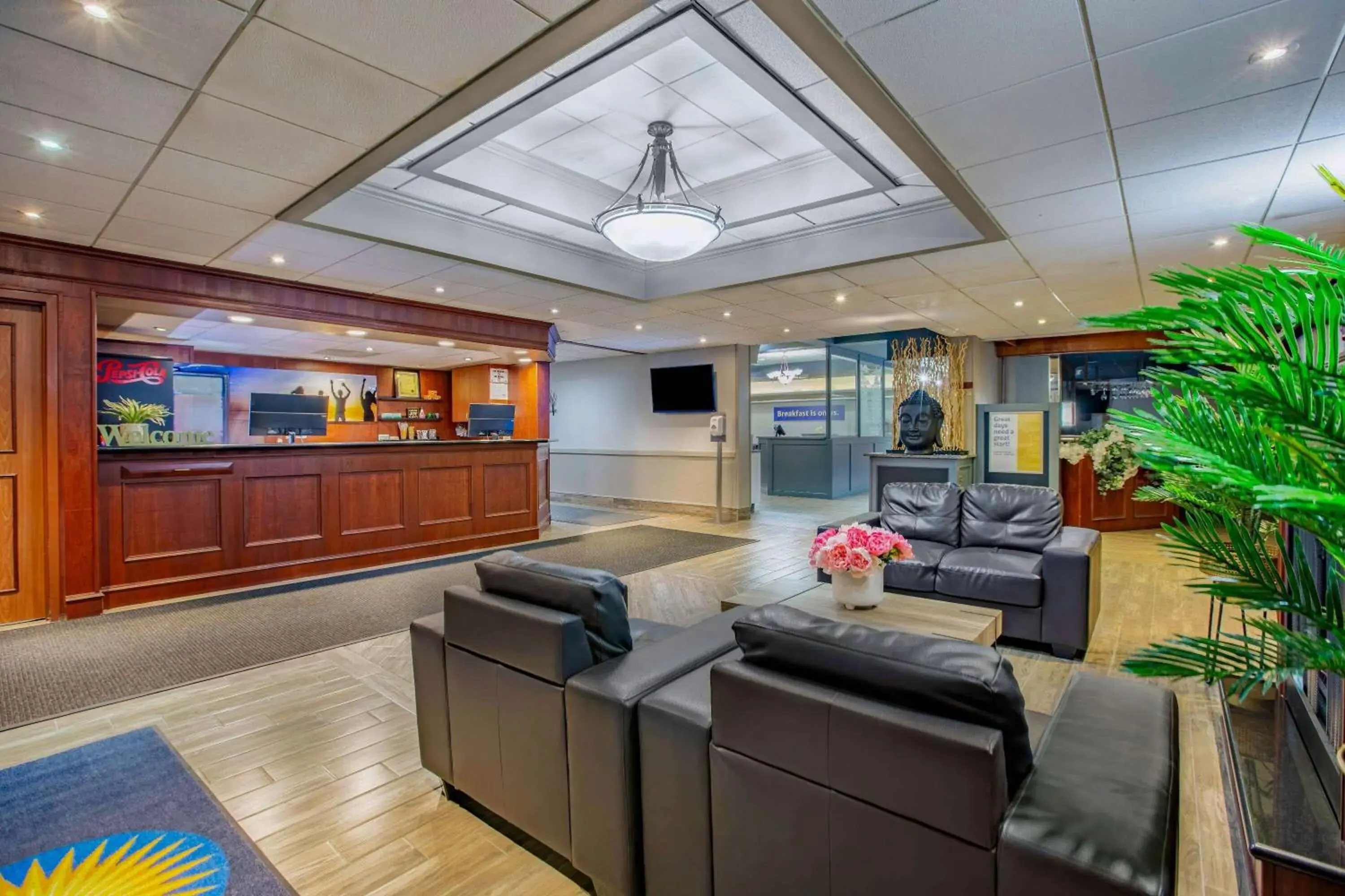 Lobby or reception in Days Inn by Wyndham Sudbury & Conference Centre Lobby or reception in Days Inn by Wyndham Sudbury & Conference Centre